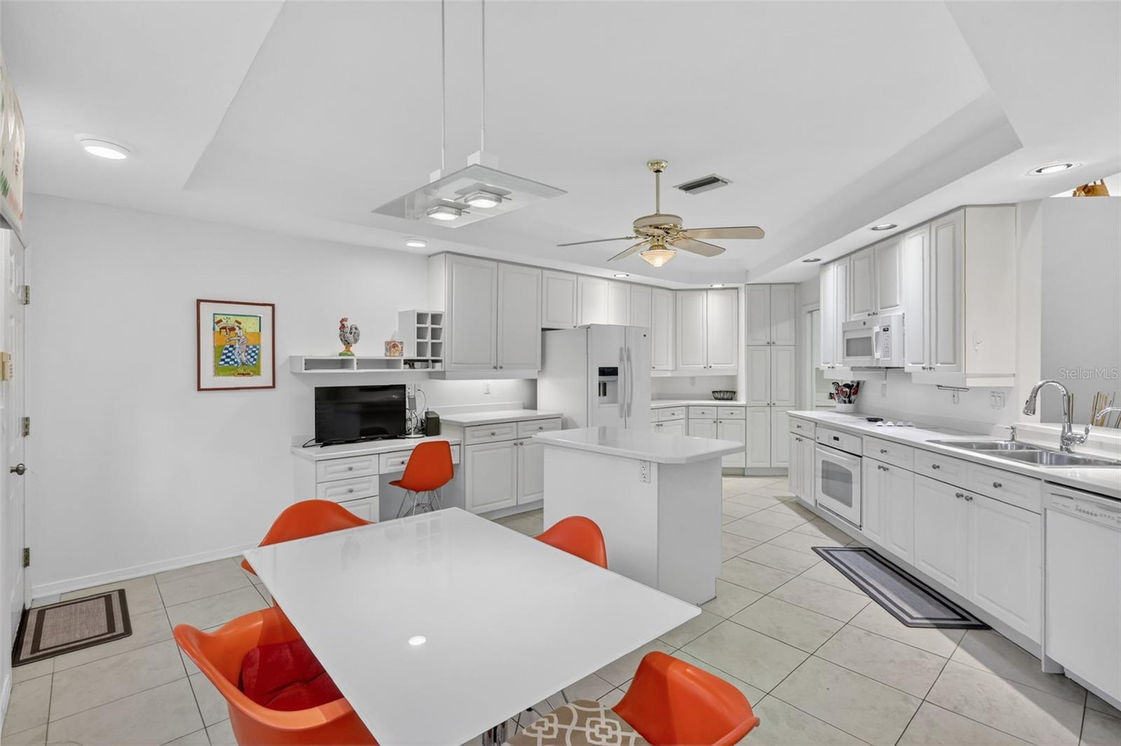 Image 26 of 53 For 1723 Starling Drive