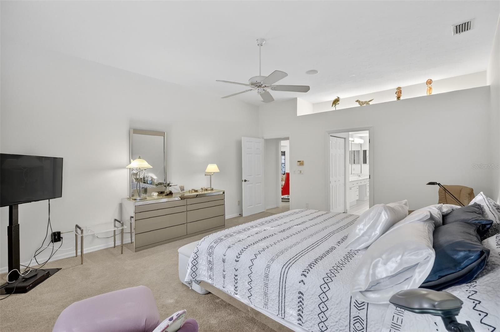 Image 35 of 53 For 1723 Starling Drive