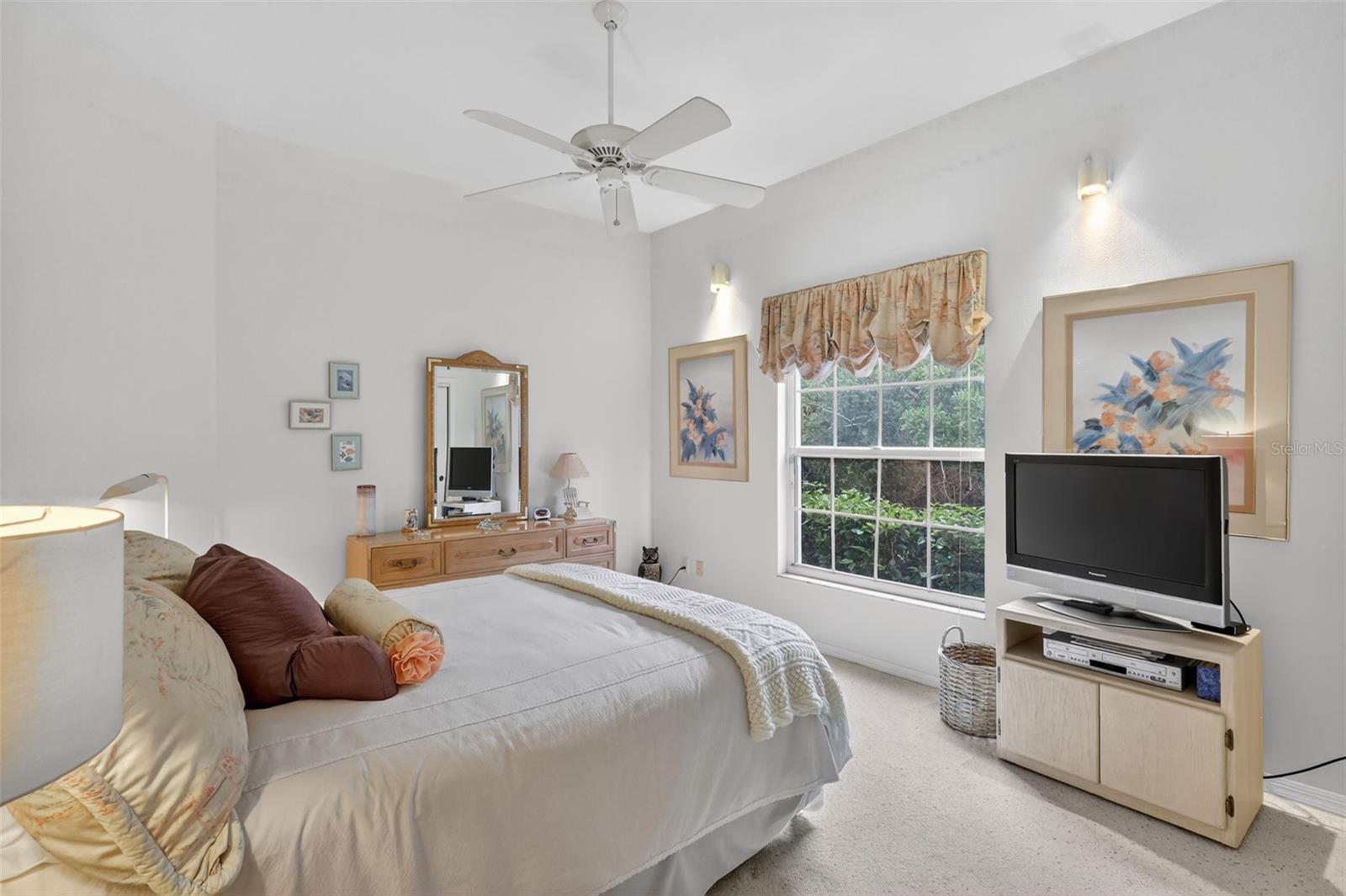 Image 40 of 53 For 1723 Starling Drive