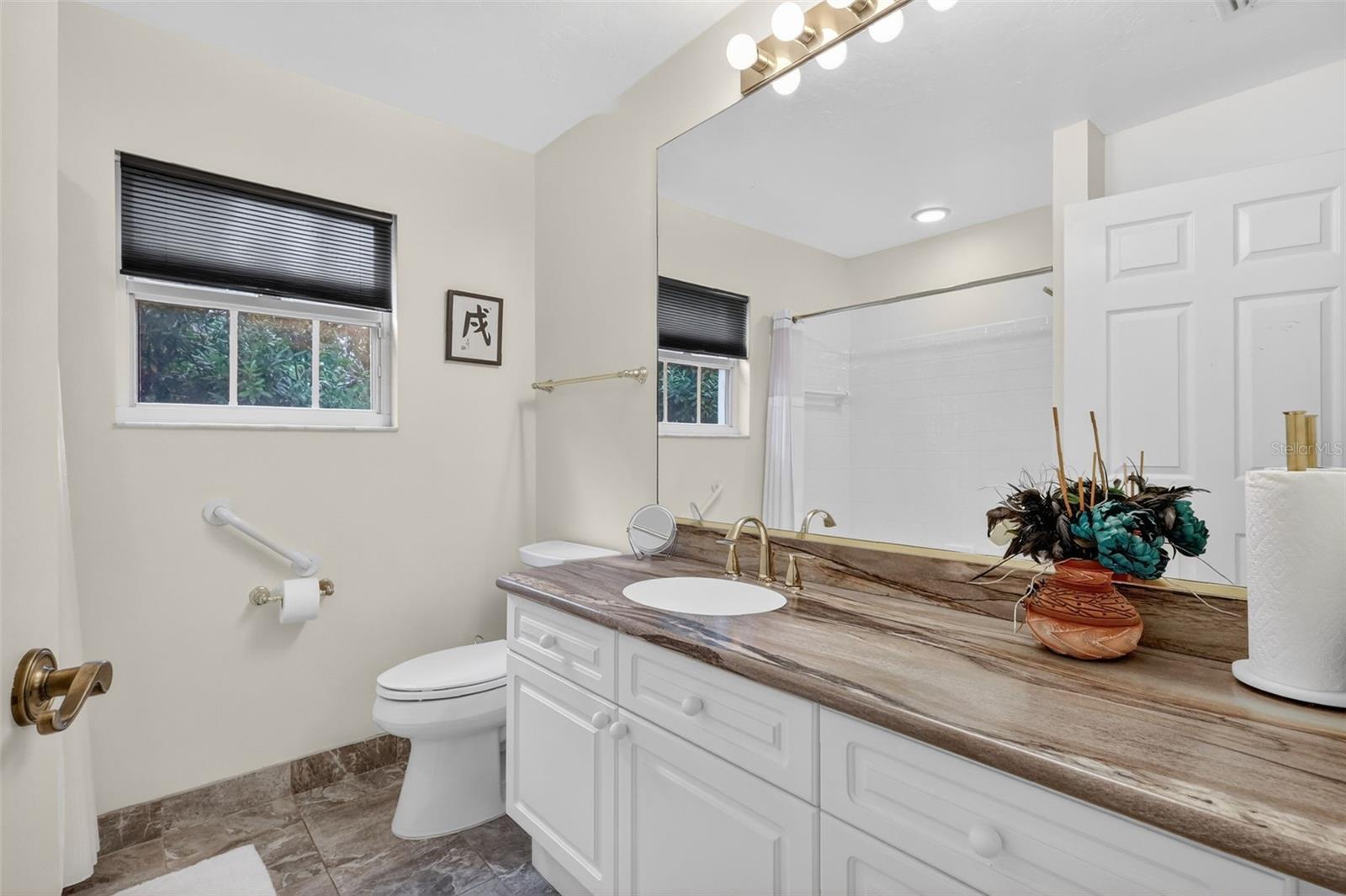 Image 42 of 53 For 1723 Starling Drive