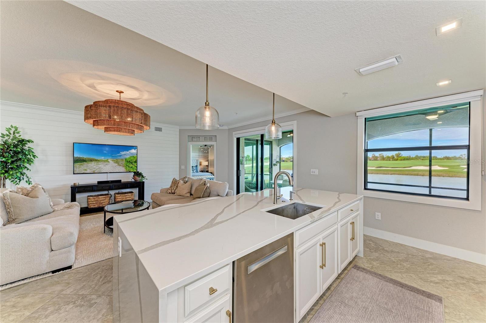 Image 12 of 73 For 5916 Wake Forest Run 104