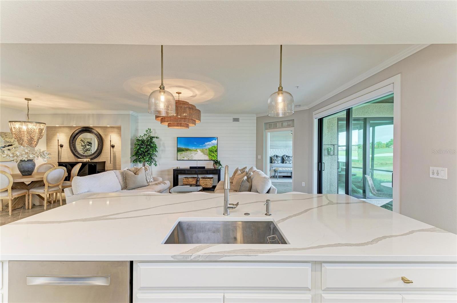 Image 13 of 73 For 5916 Wake Forest Run 104