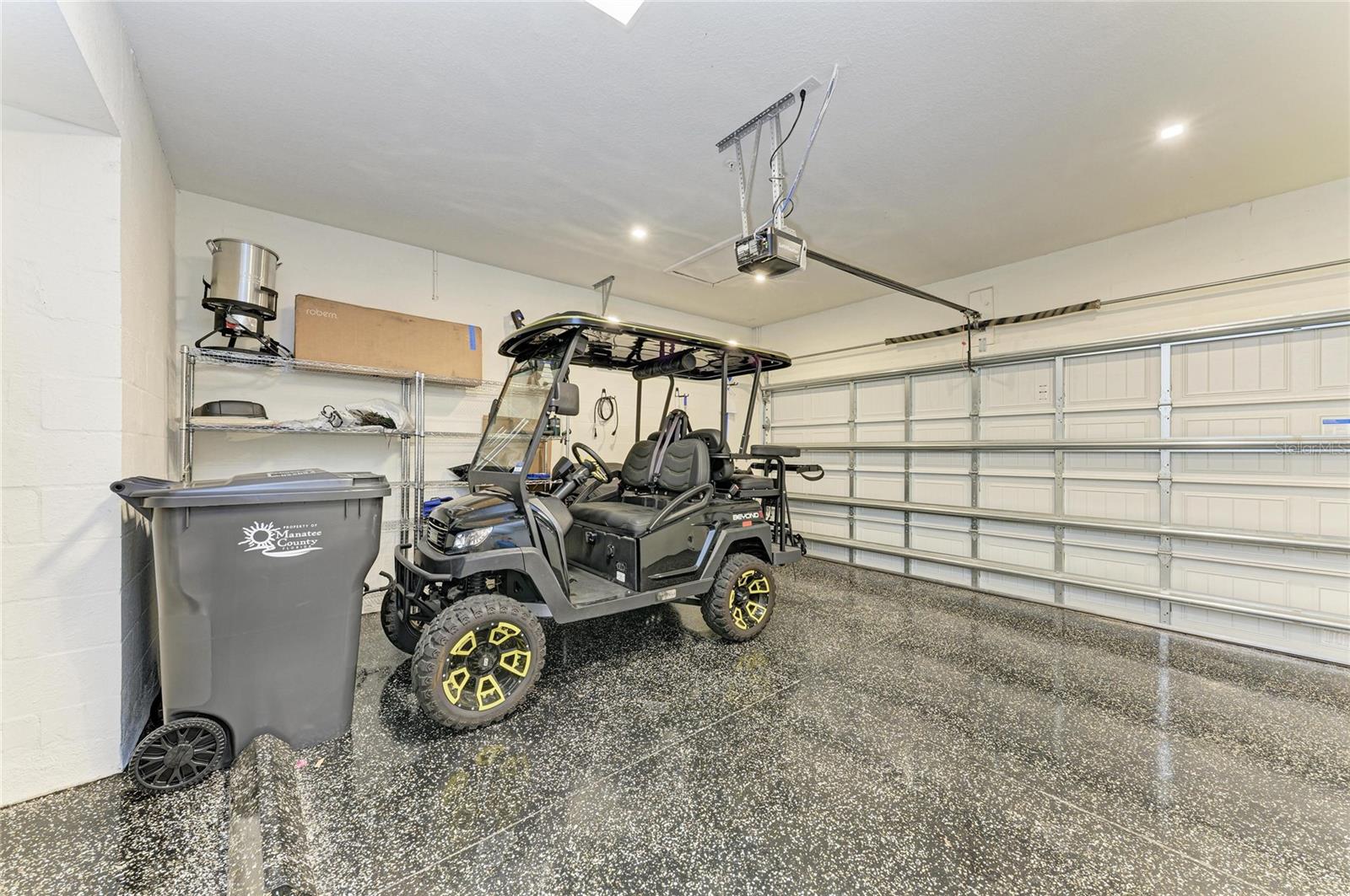 Image 34 of 73 For 5916 Wake Forest Run 104