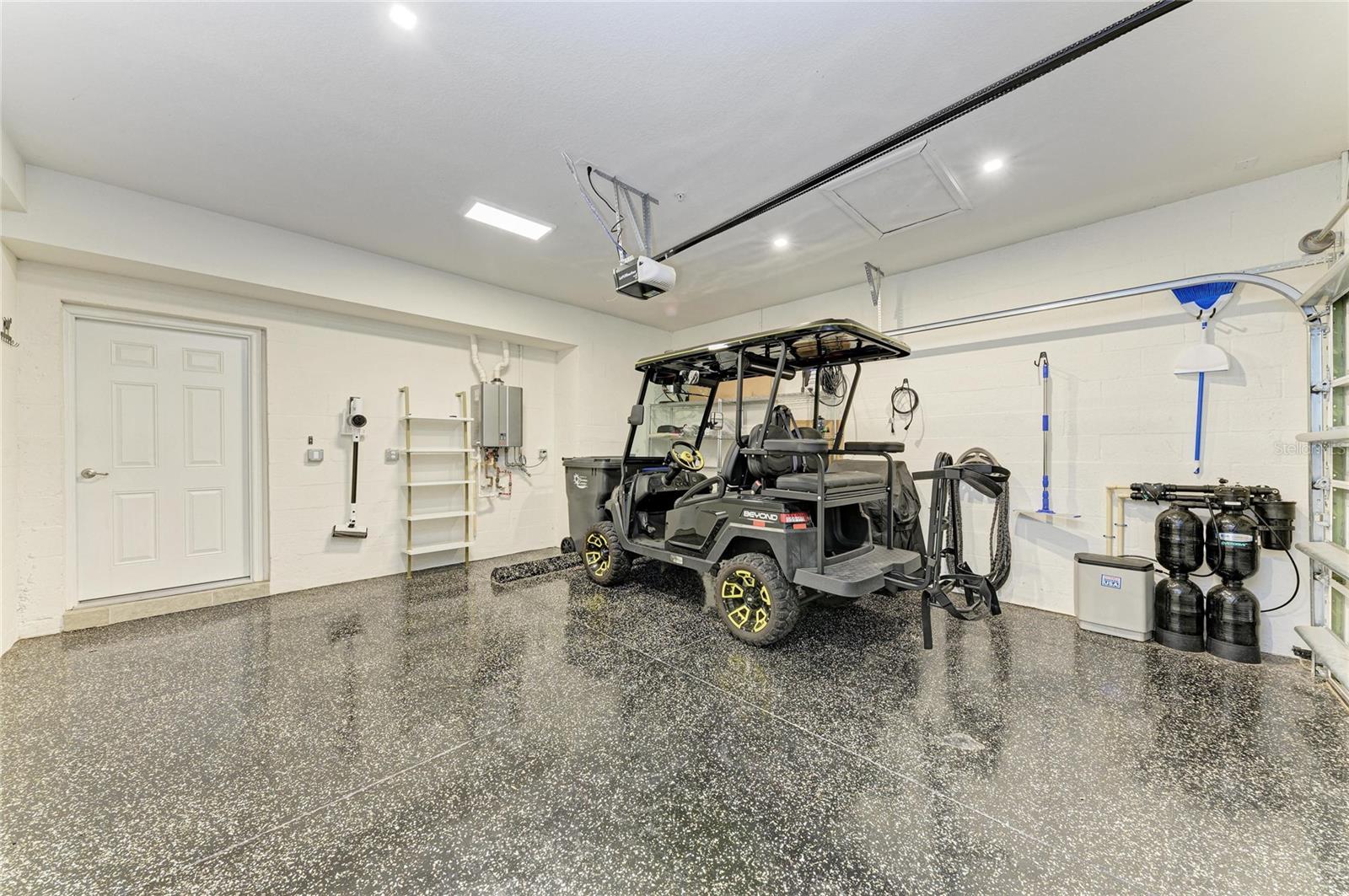 Image 35 of 73 For 5916 Wake Forest Run 104