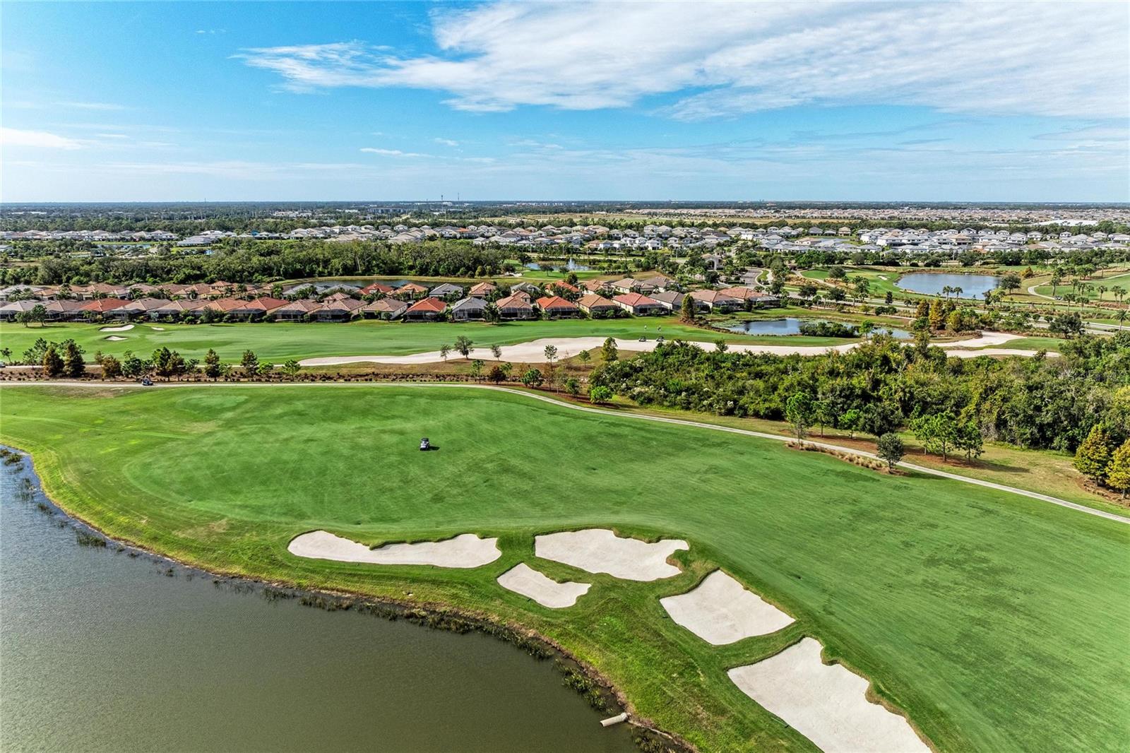 Image 38 of 73 For 5916 Wake Forest Run 104