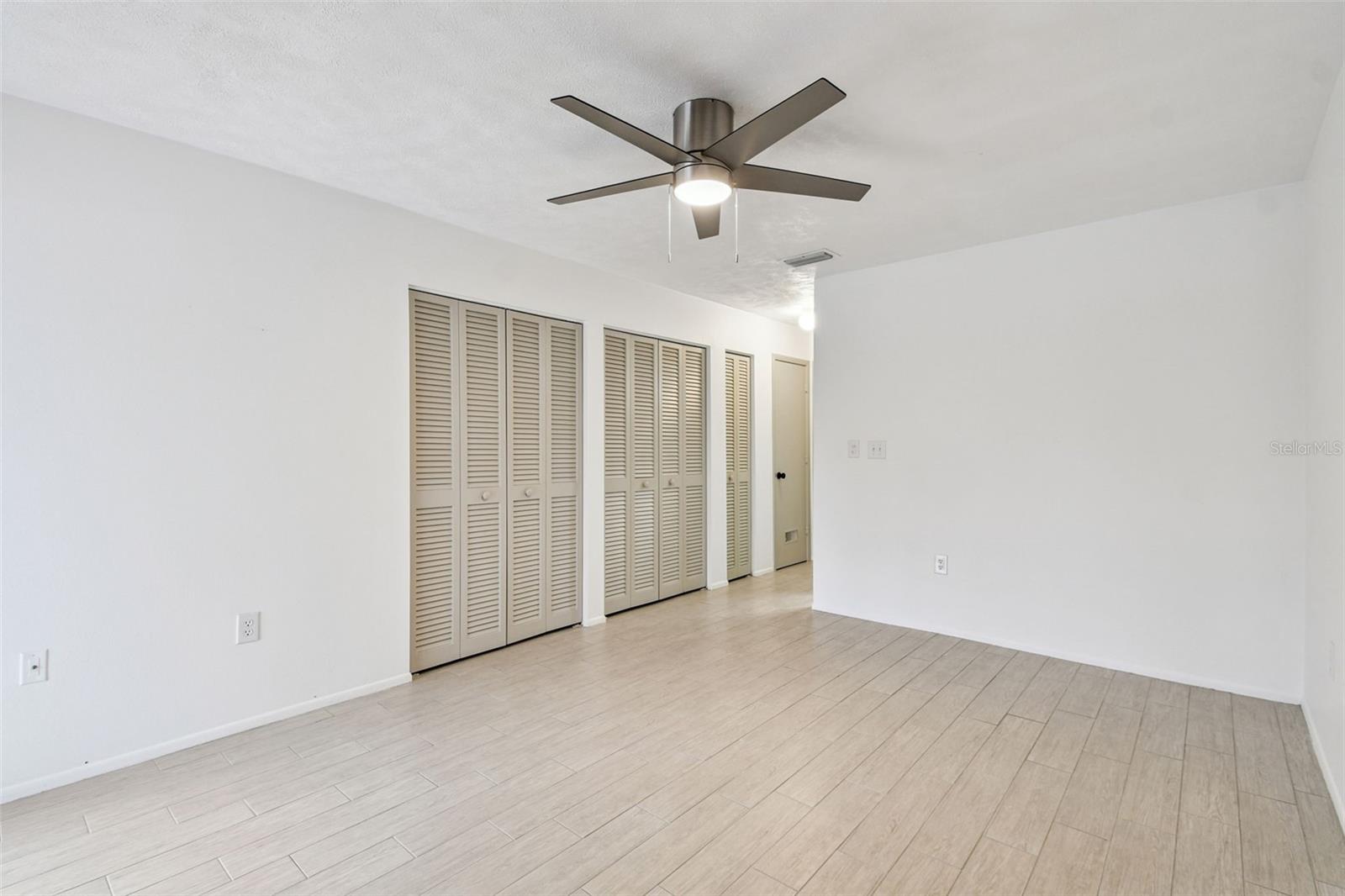 Image 31 of 55 For 3500 El Conquistador Parkway 301