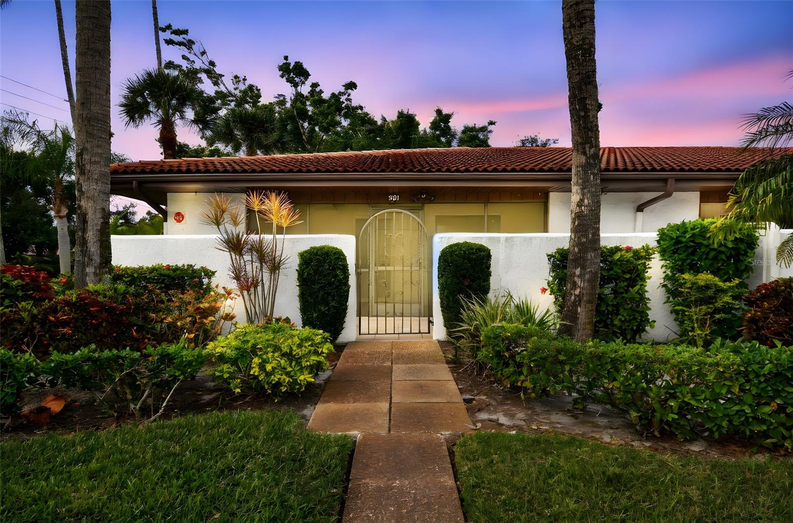 Image 4 of 55 For 3500 El Conquistador Parkway 301