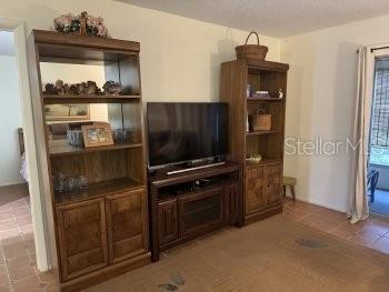 Image 6 of 25 For 3124 Lake Bayshore Drive 219