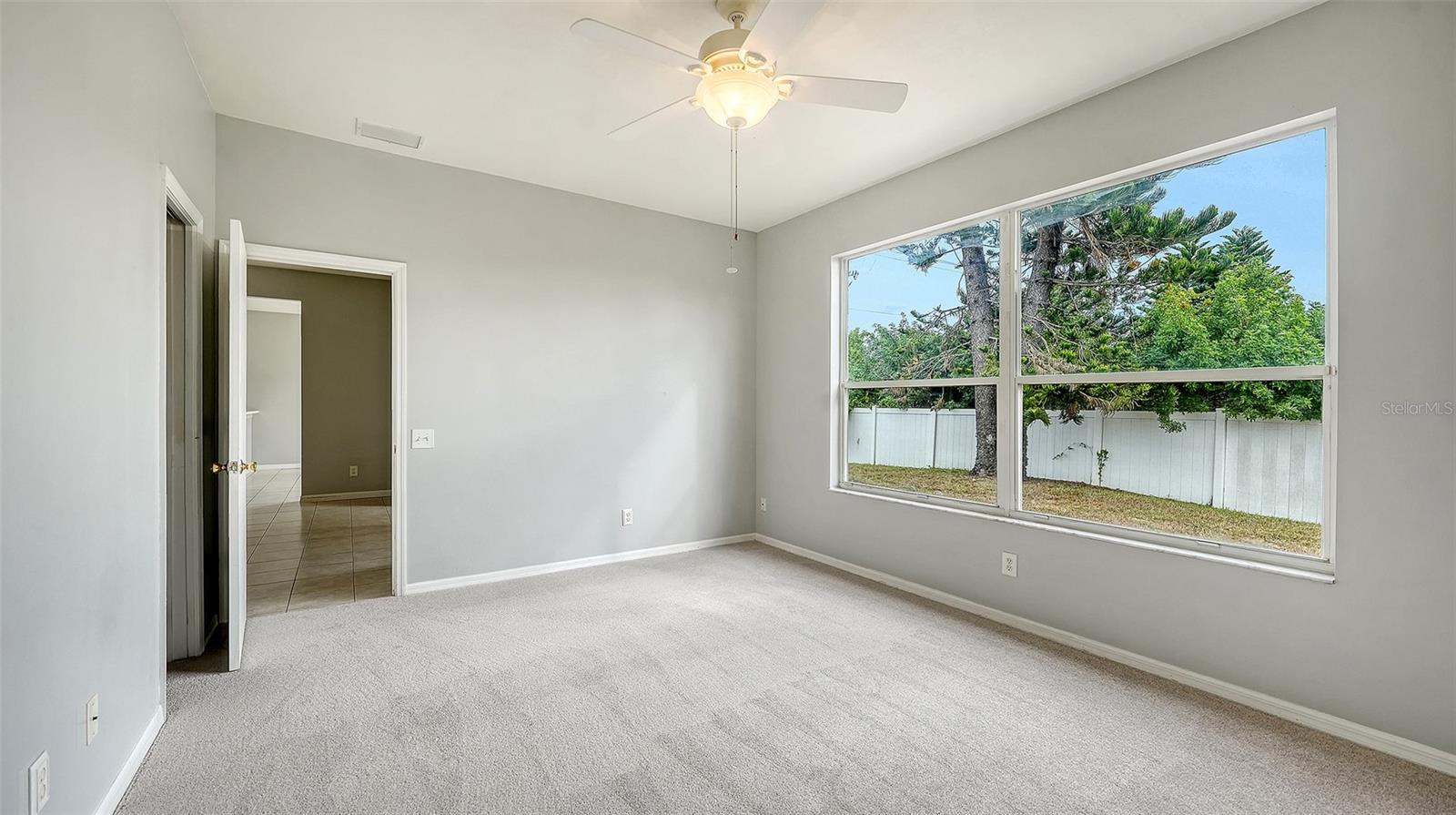 Image 23 of 35 For 5513 47th Court E