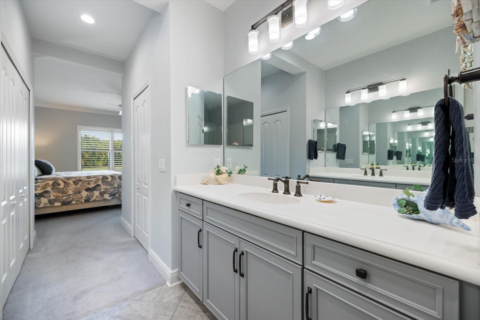 Image 30 of 70 For 11120 Mcdermott Court