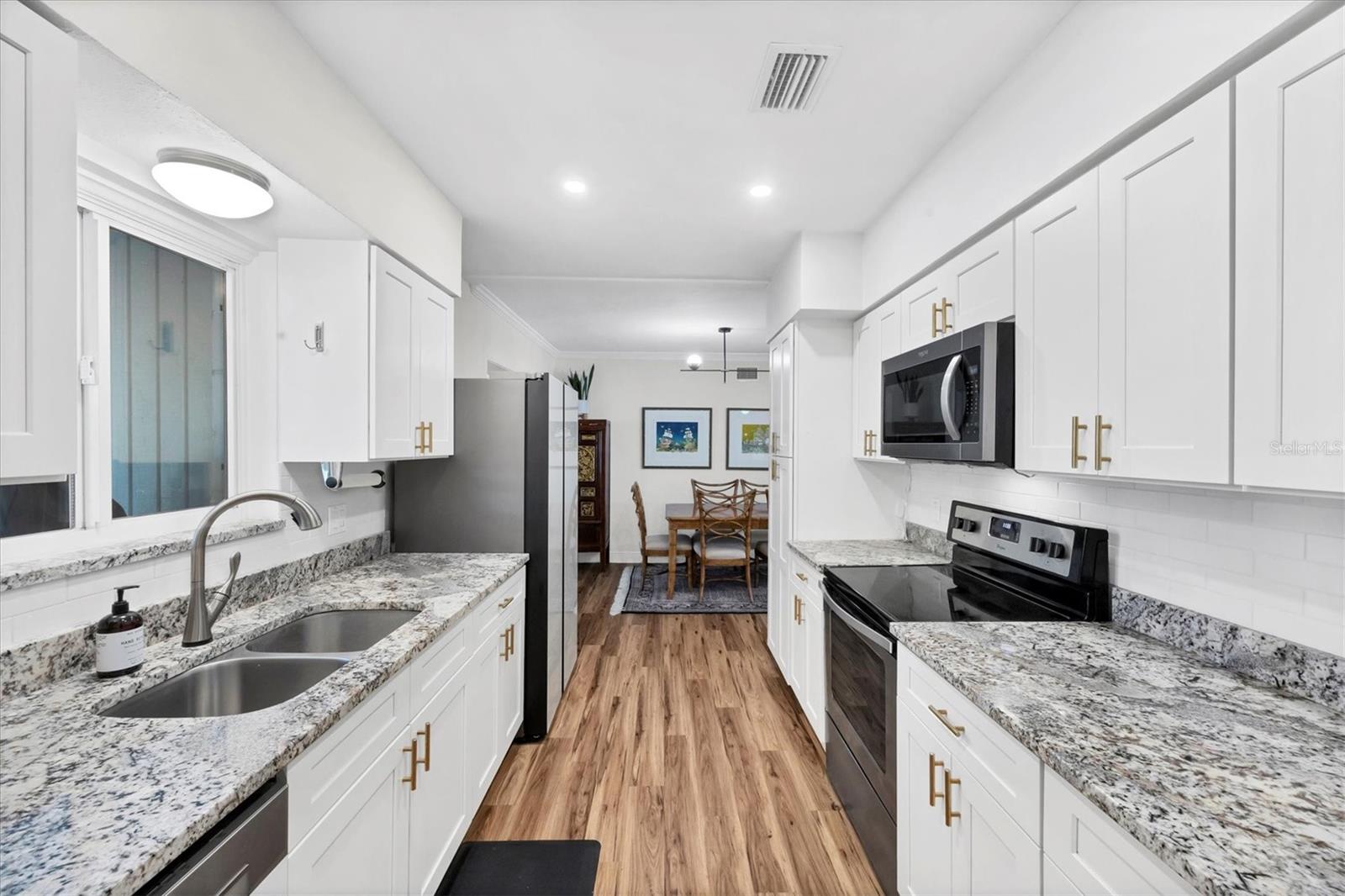 Image 28 of 85 For 2375 Datura Street