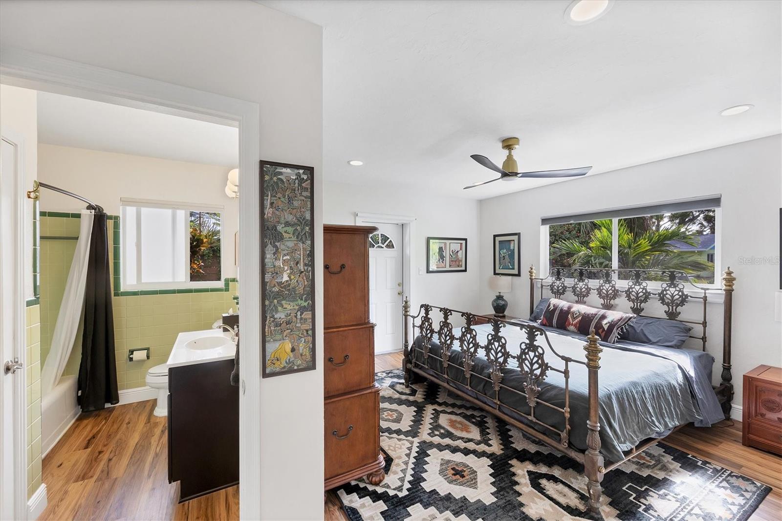 Image 34 of 85 For 2375 Datura Street