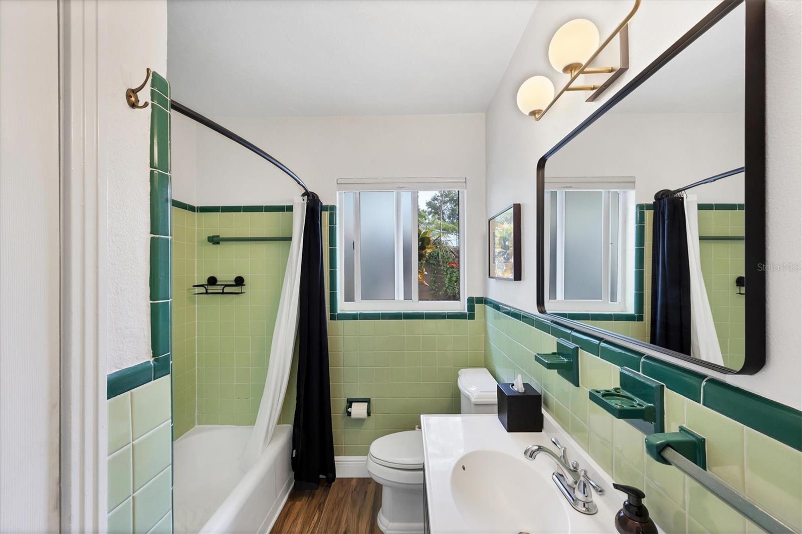 Image 36 of 85 For 2375 Datura Street