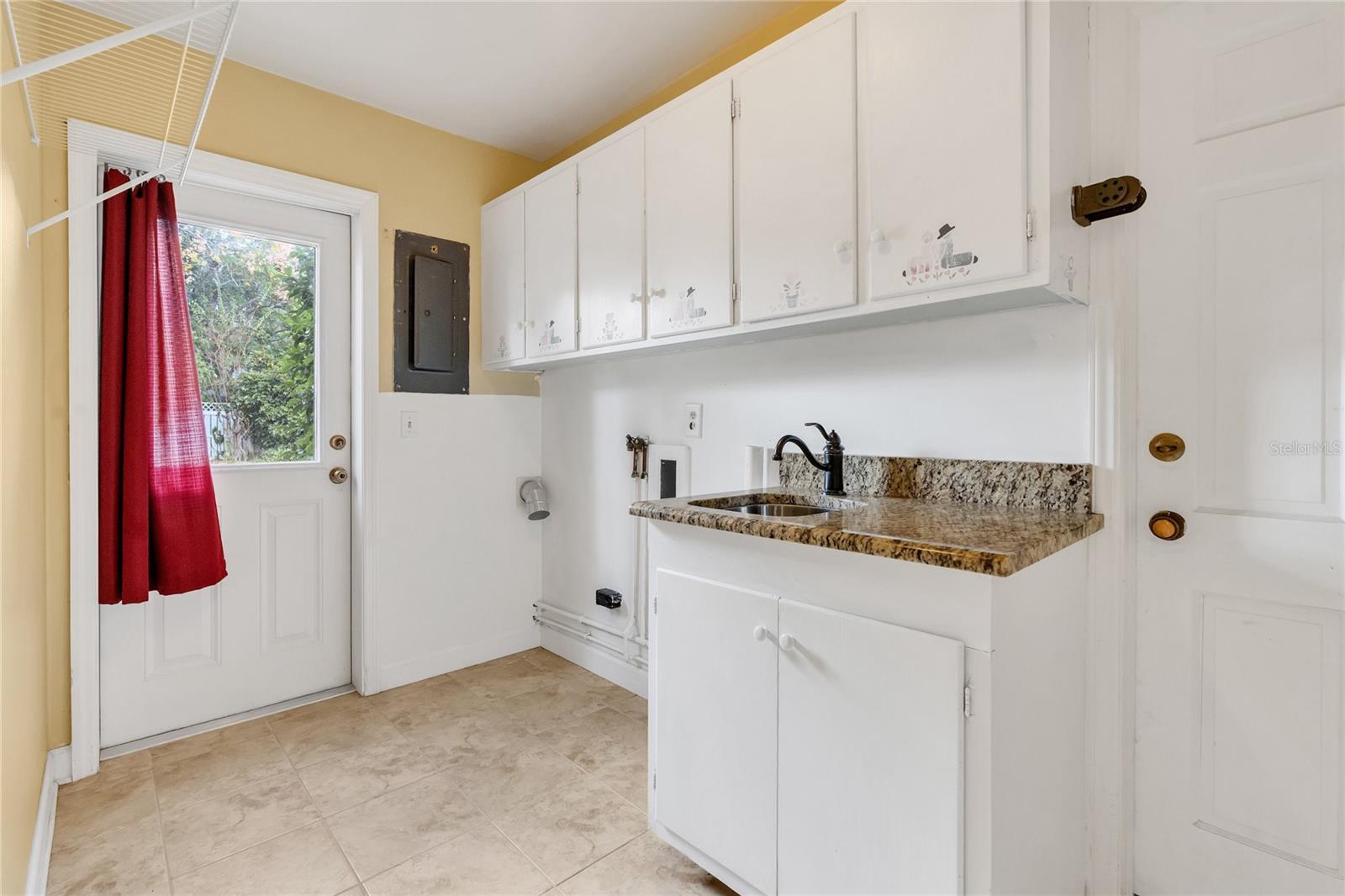 Image 22 of 59 For 1950 El Paso Trail