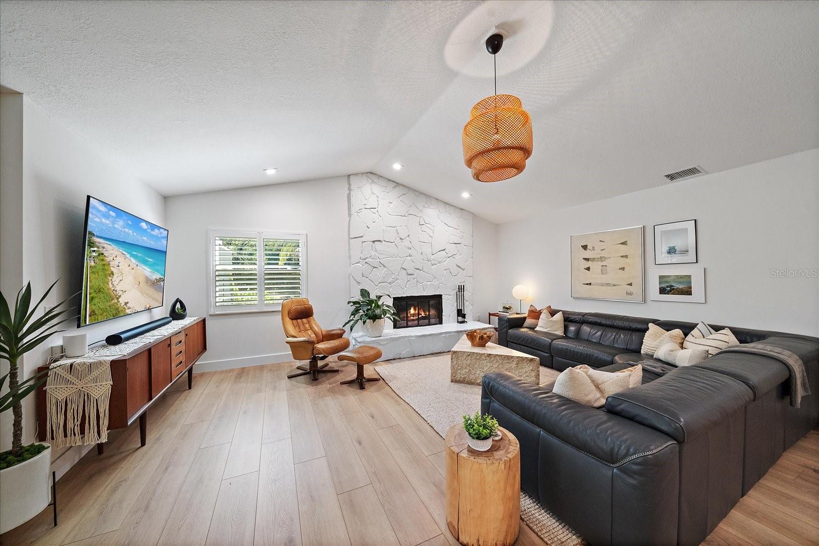 Image 22 of 79 For 4640 San Siro Drive