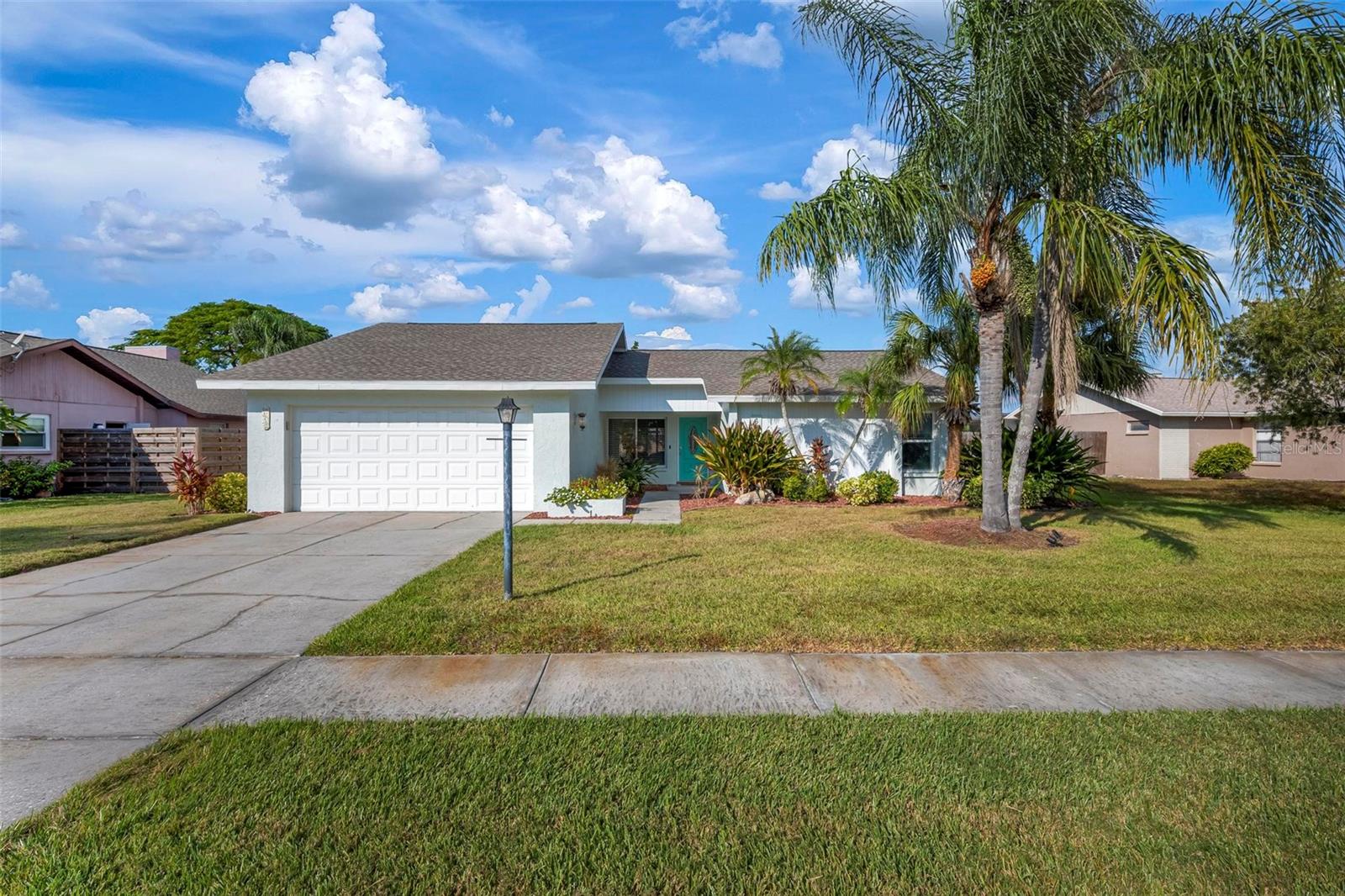 Details for 6552 Waterford Circle, SARASOTA, FL 34238