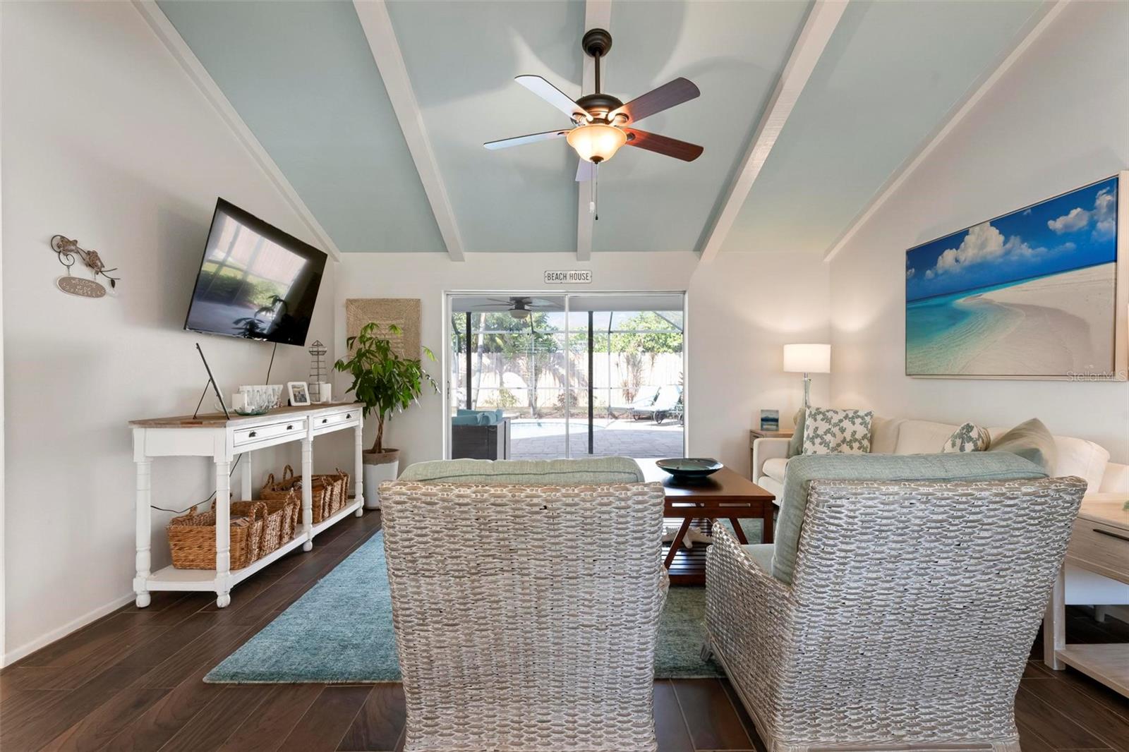 Image 18 of 44 For 6552 Waterford Circle