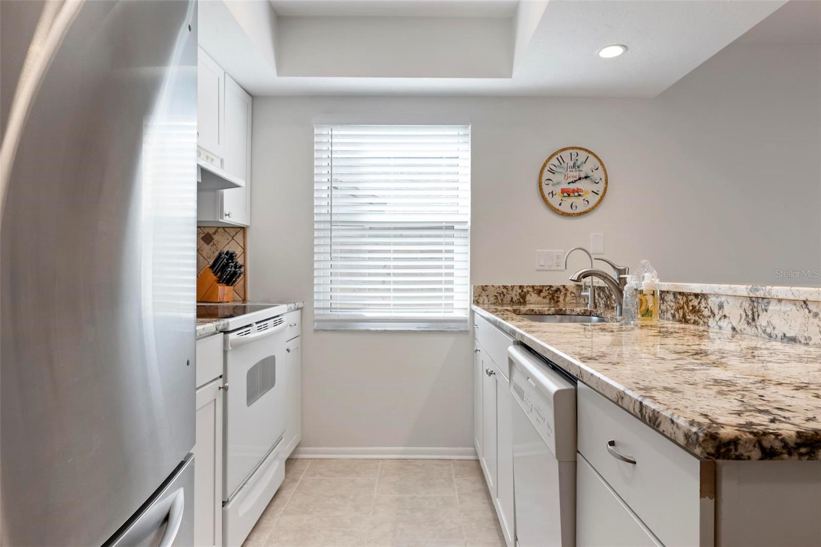 Image 24 of 44 For 6552 Waterford Circle