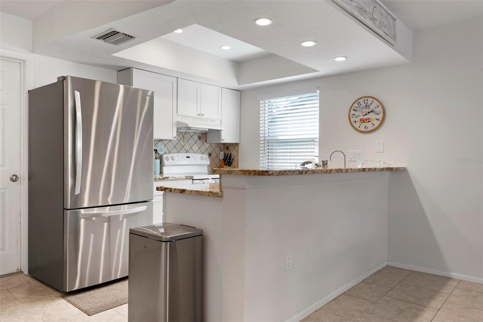 Image 25 of 44 For 6552 Waterford Circle