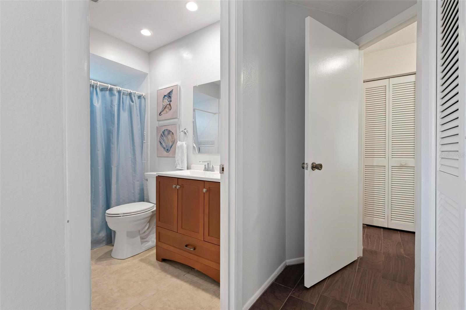 Image 35 of 44 For 6552 Waterford Circle