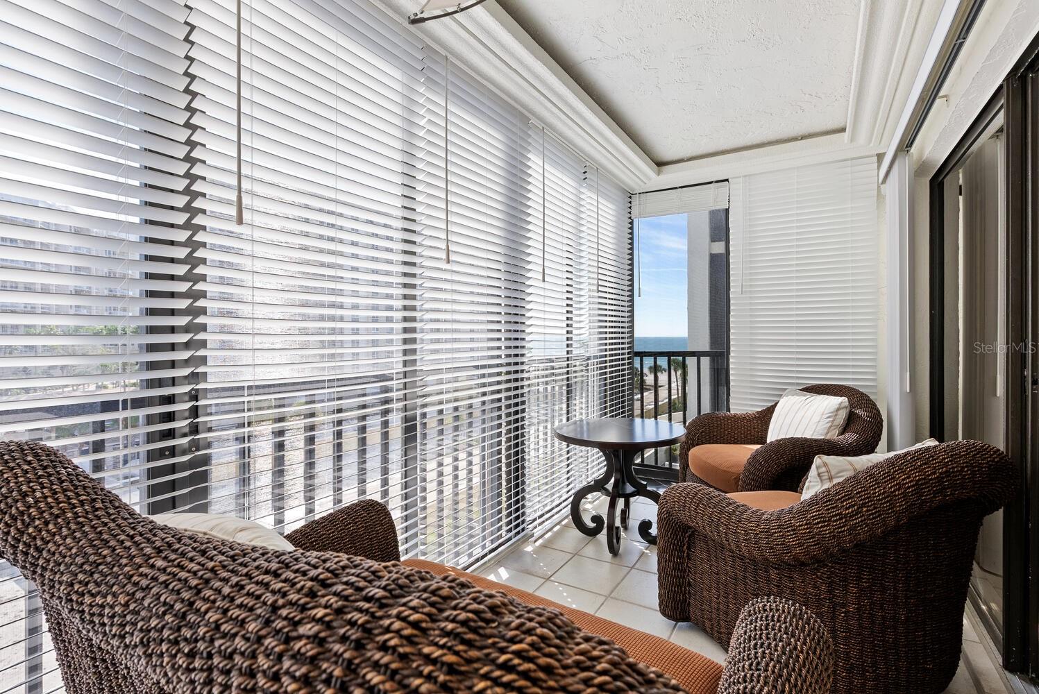 Image 18 of 44 For 1104 Benjamin Franklin Drive 515