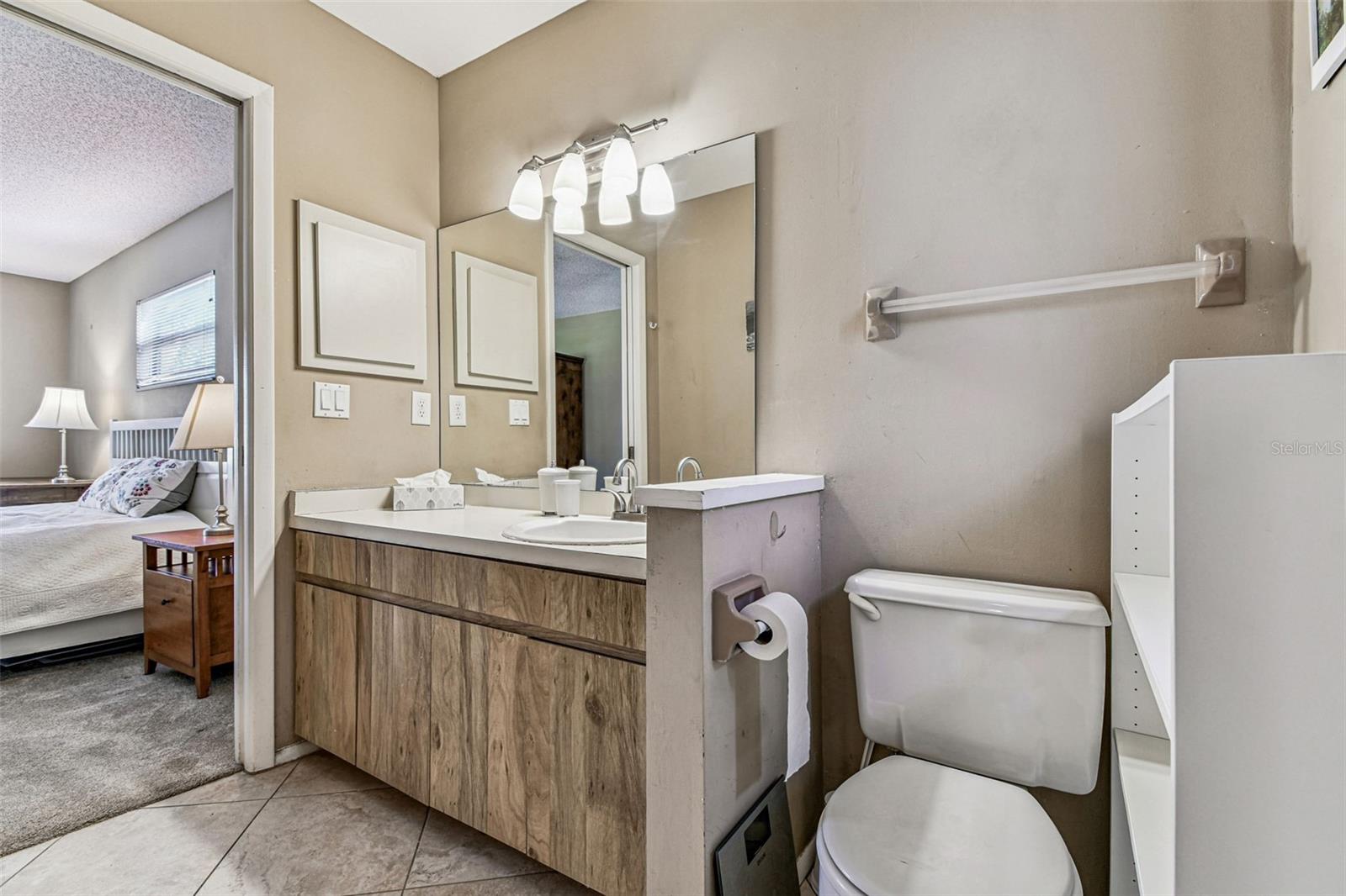 Image 15 of 40 For 6702 Pointe West Blvd