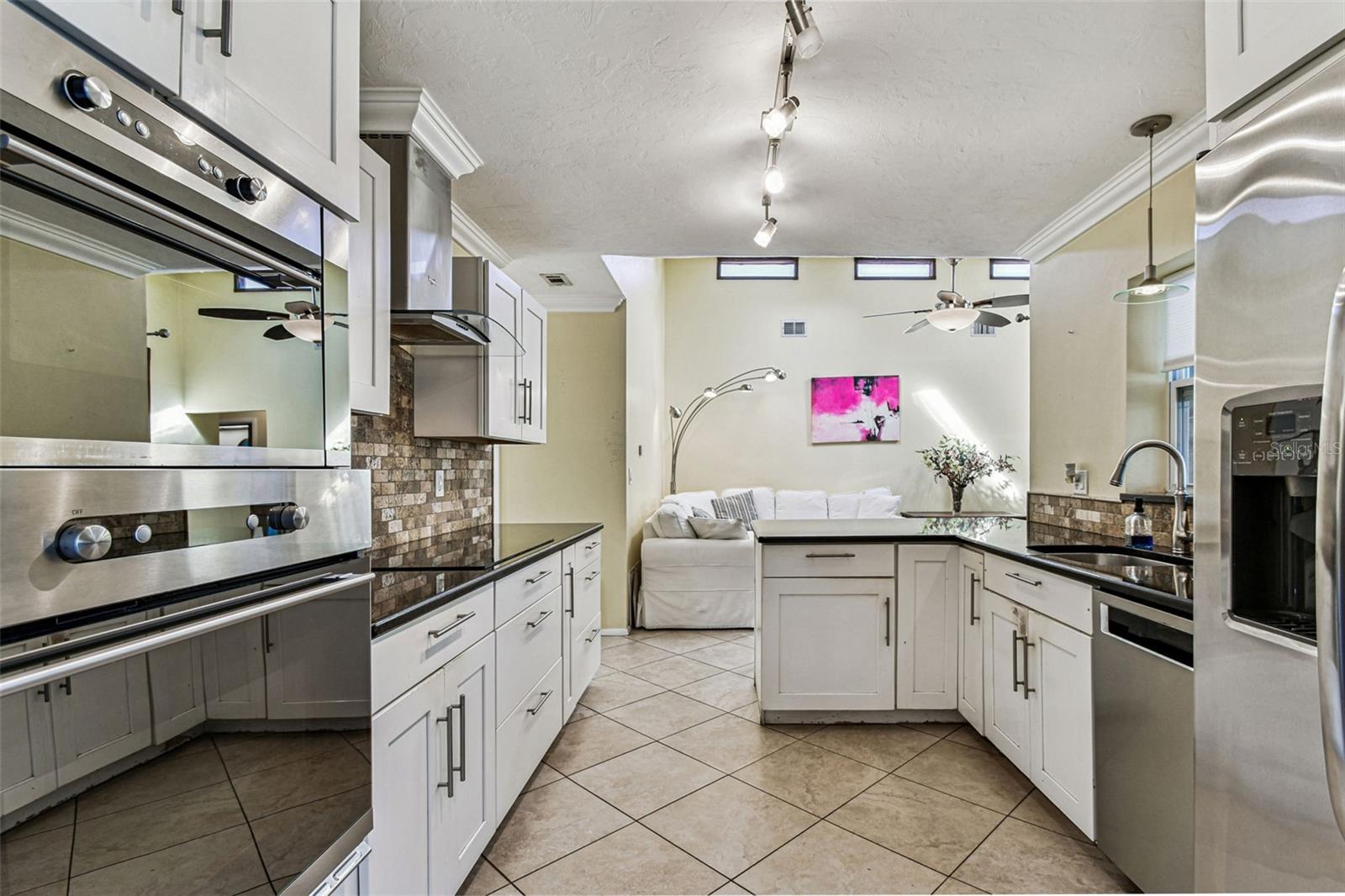 Image 20 of 40 For 6702 Pointe West Blvd