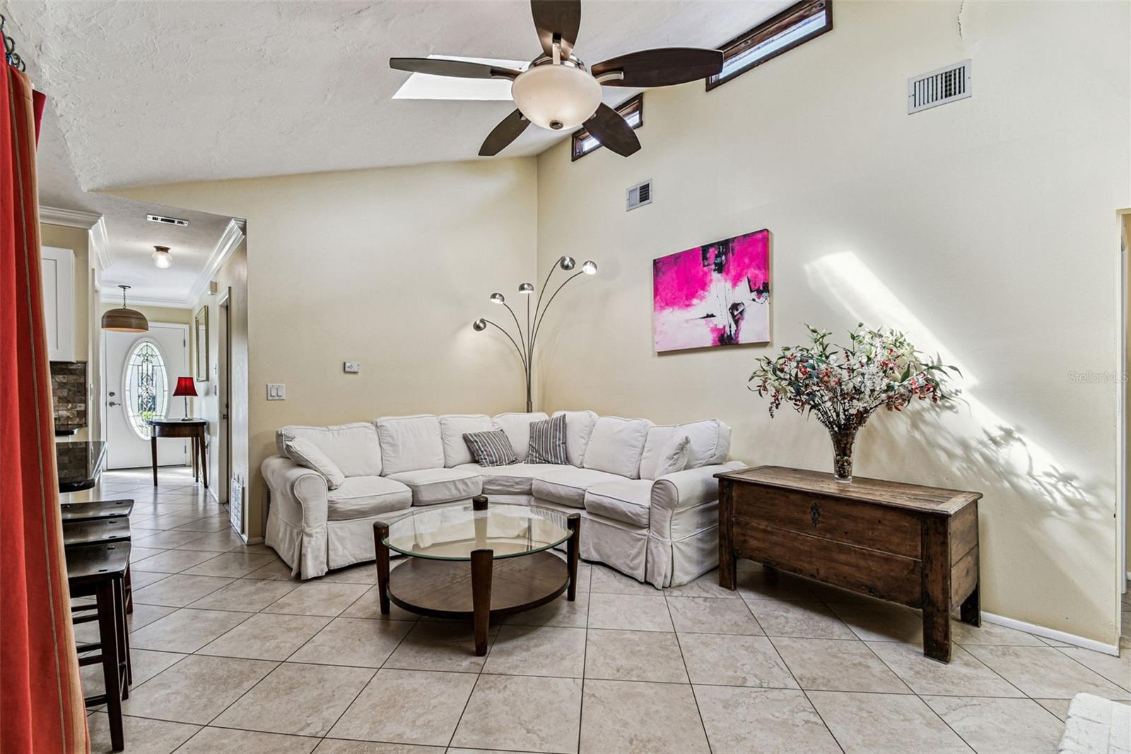 Image 21 of 40 For 6702 Pointe West Blvd