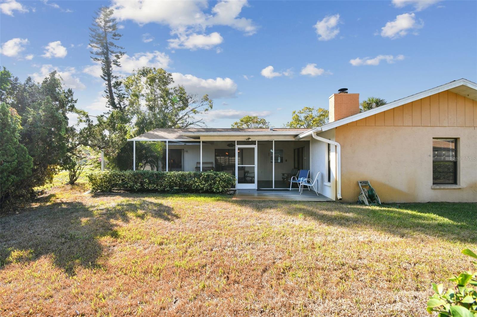 Image 35 of 40 For 6702 Pointe West Blvd