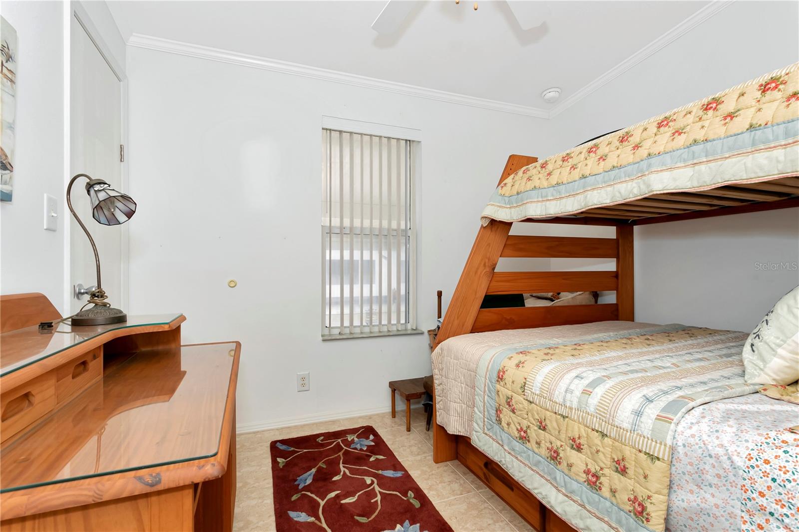 Image 18 of 36 For 6604 Marina Drive