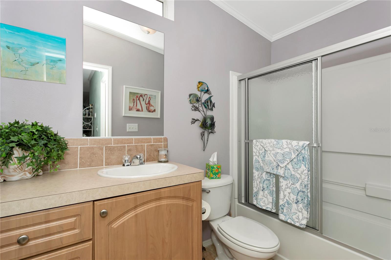 Image 19 of 36 For 6604 Marina Drive