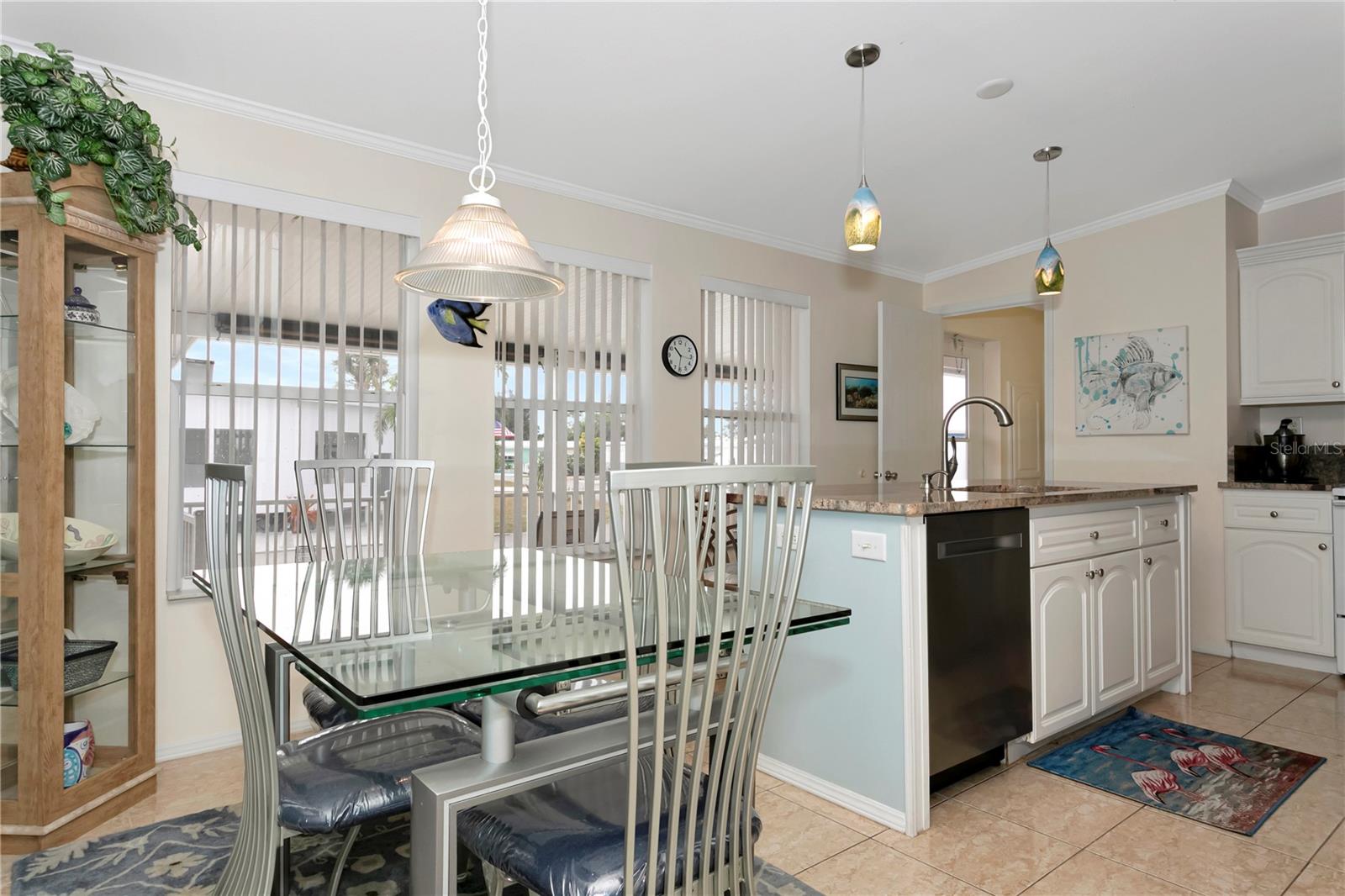 Image 20 of 36 For 6604 Marina Drive