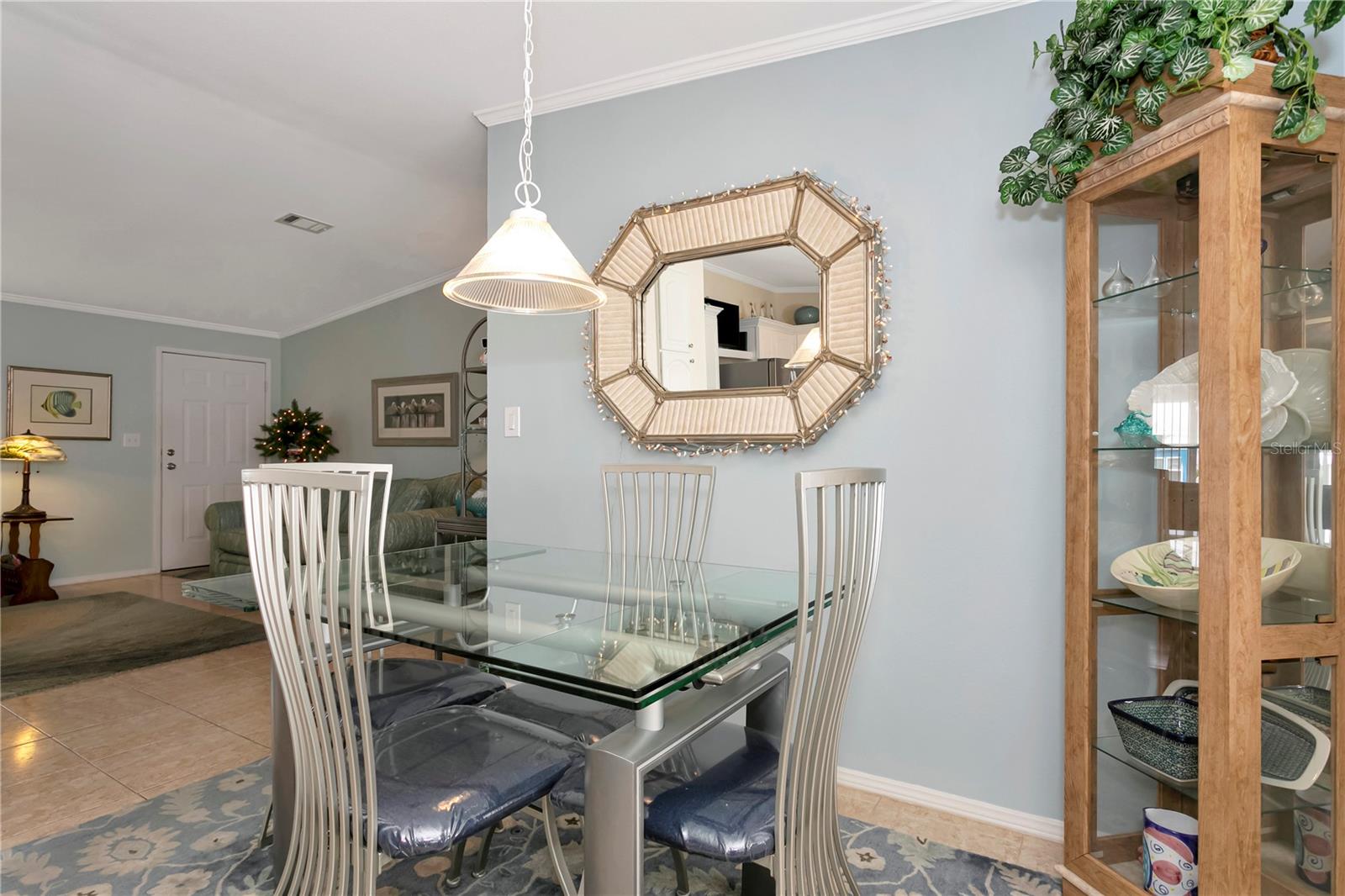 Image 6 of 36 For 6604 Marina Drive