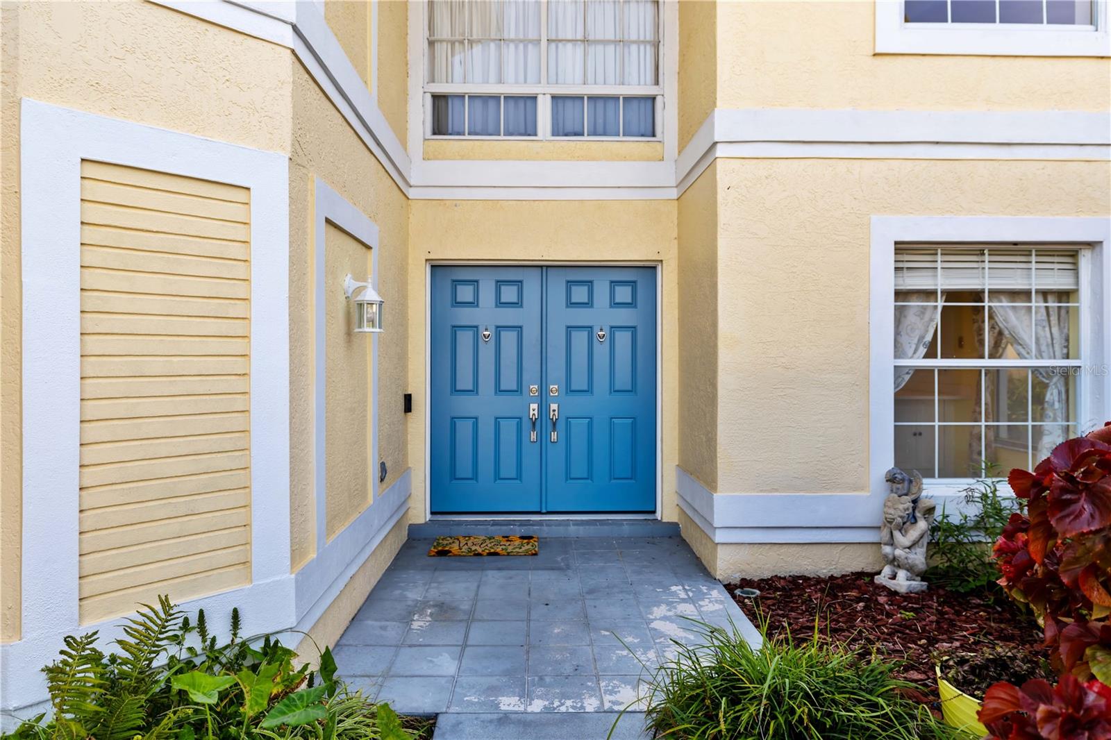 Image 3 of 36 For 6719 Paseo Castille