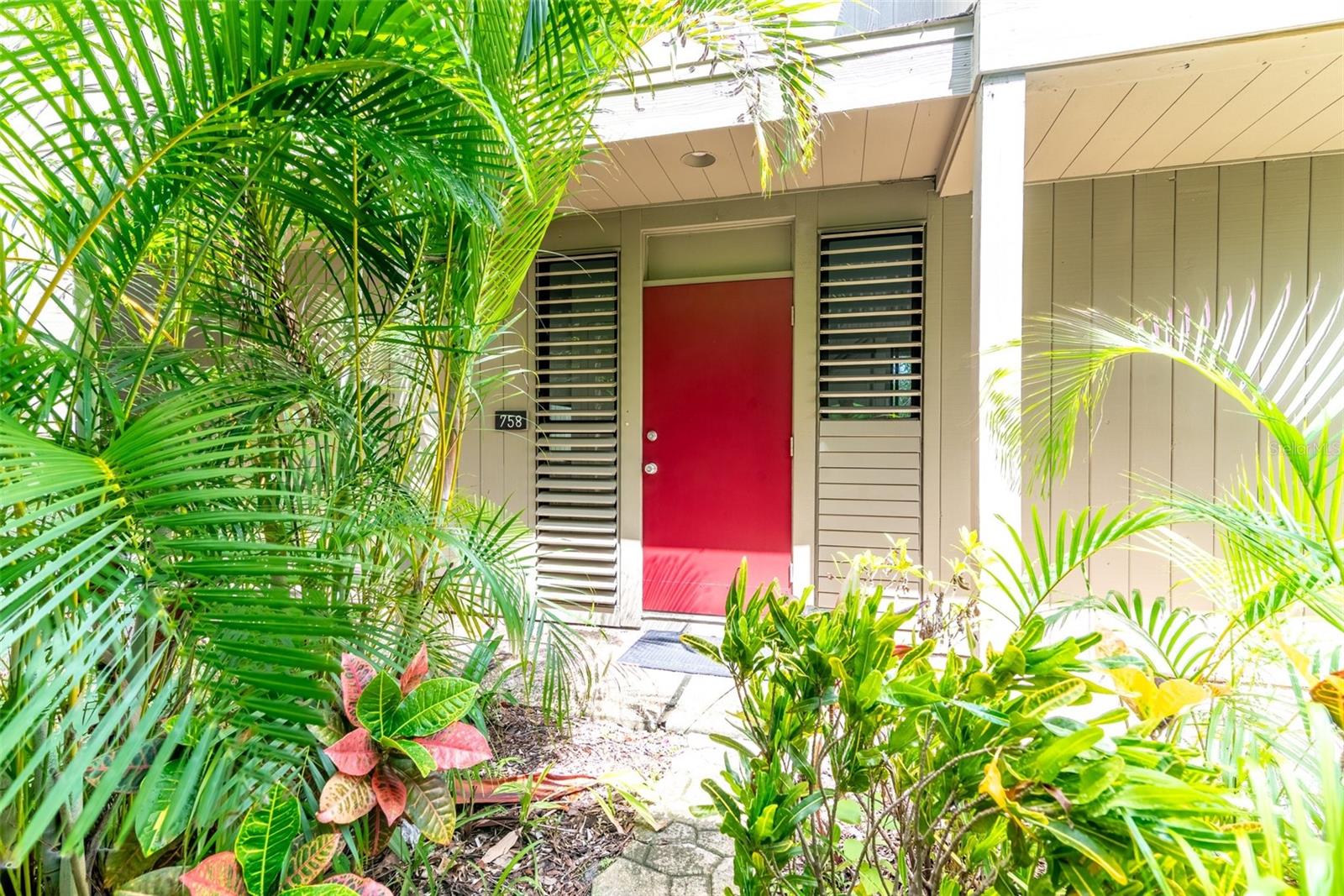 Details for 758 Pine Run Drive 758, OSPREY, FL 34229