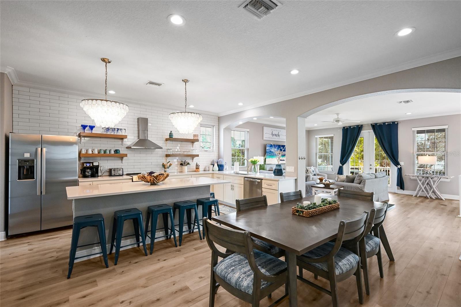 Image 18 of 68 For 159 Crescent Drive