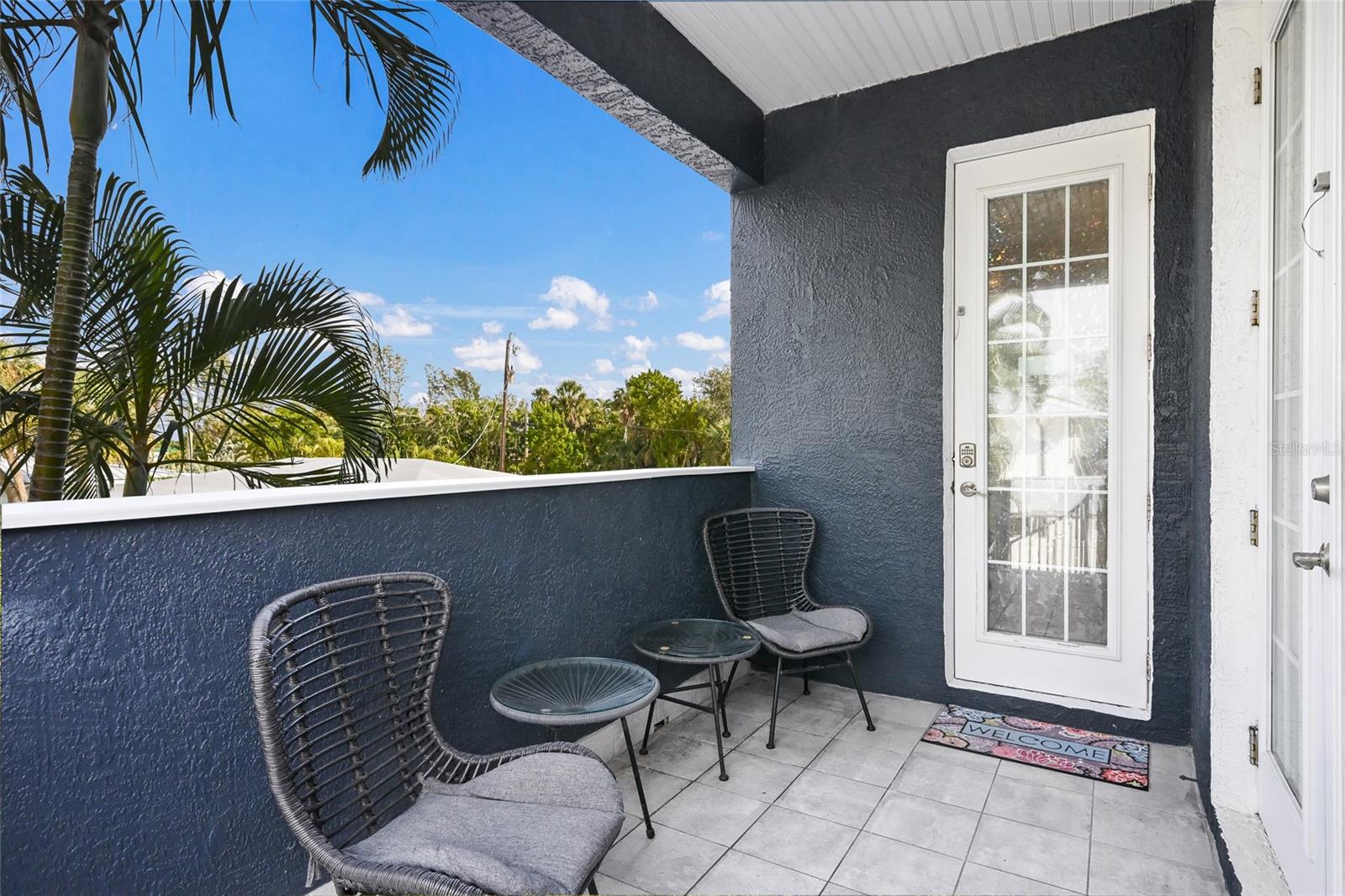 Image 28 of 68 For 159 Crescent Drive