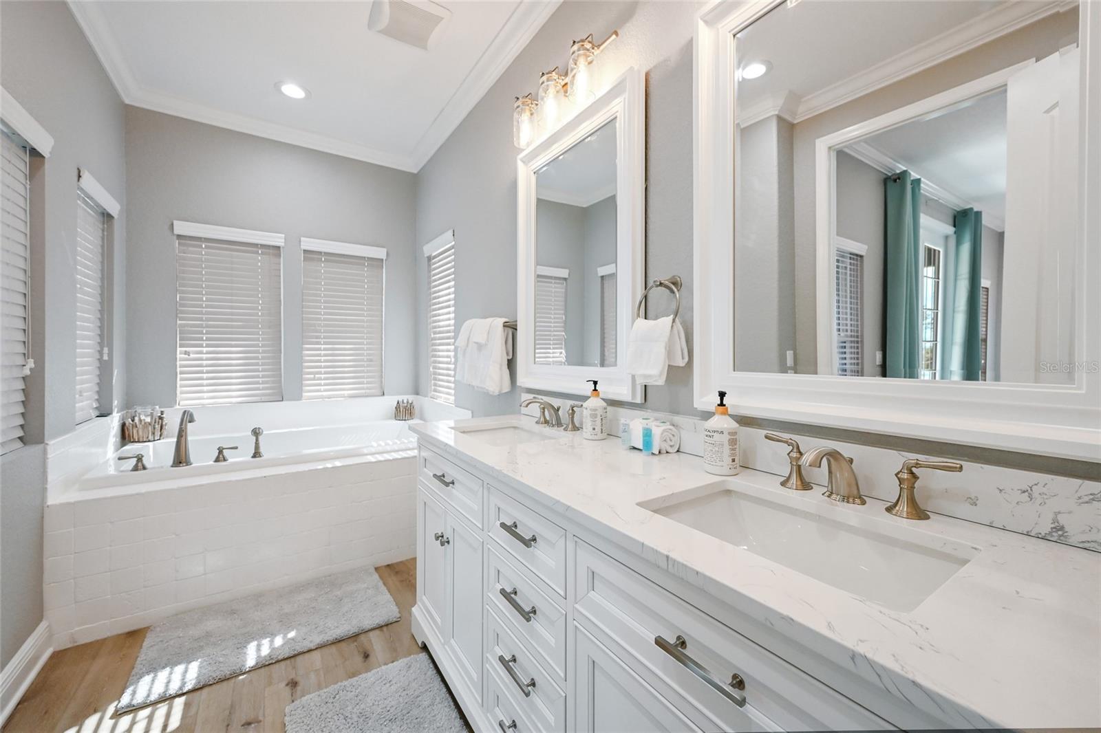 Image 34 of 68 For 159 Crescent Drive