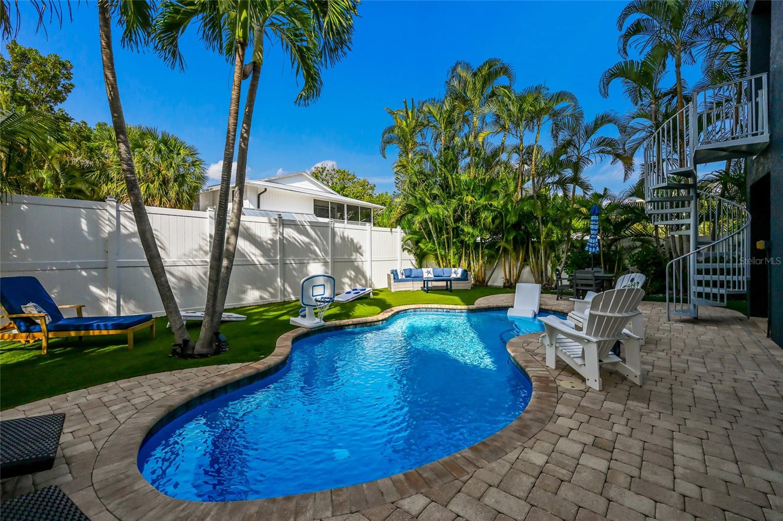 Image 49 of 68 For 159 Crescent Drive