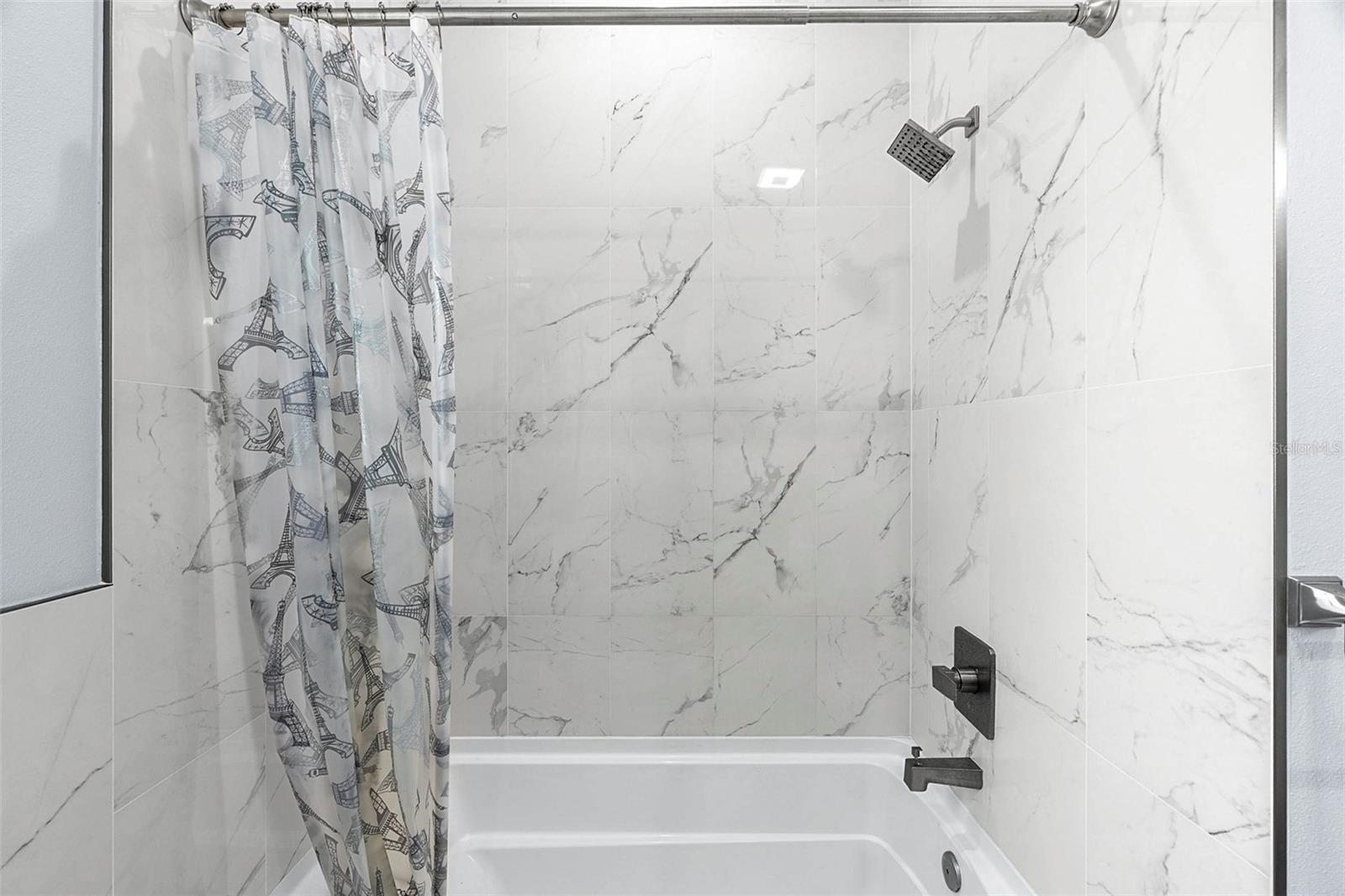 Image 26 of 39 For 3038 Velvet Lane