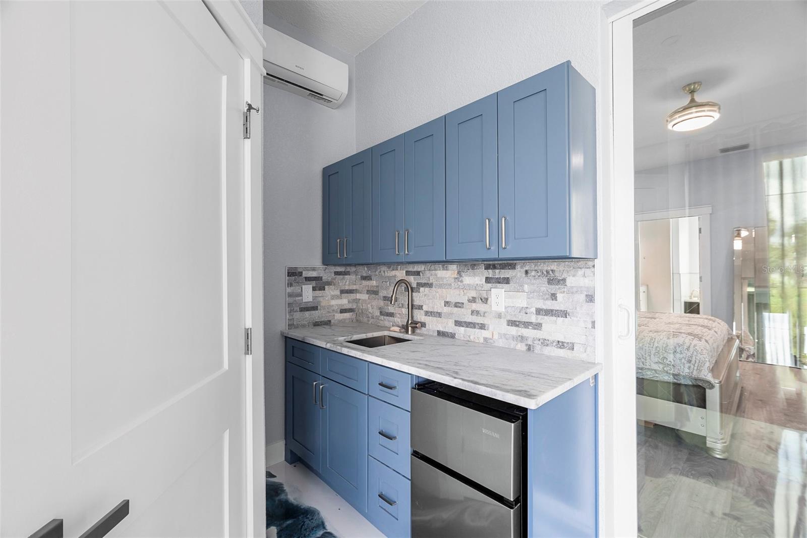 Image 28 of 39 For 3038 Velvet Lane