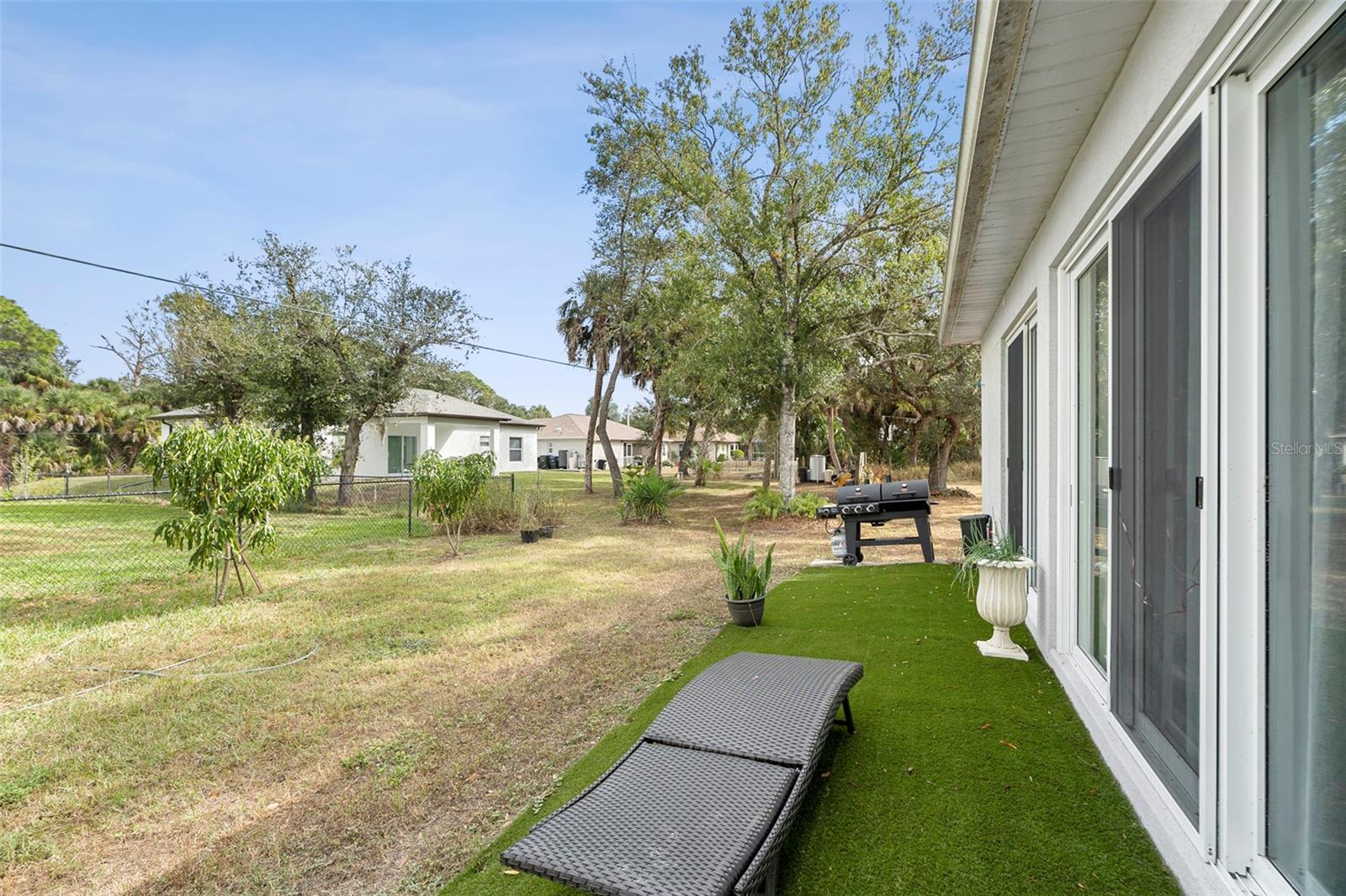 Image 33 of 39 For 3038 Velvet Lane