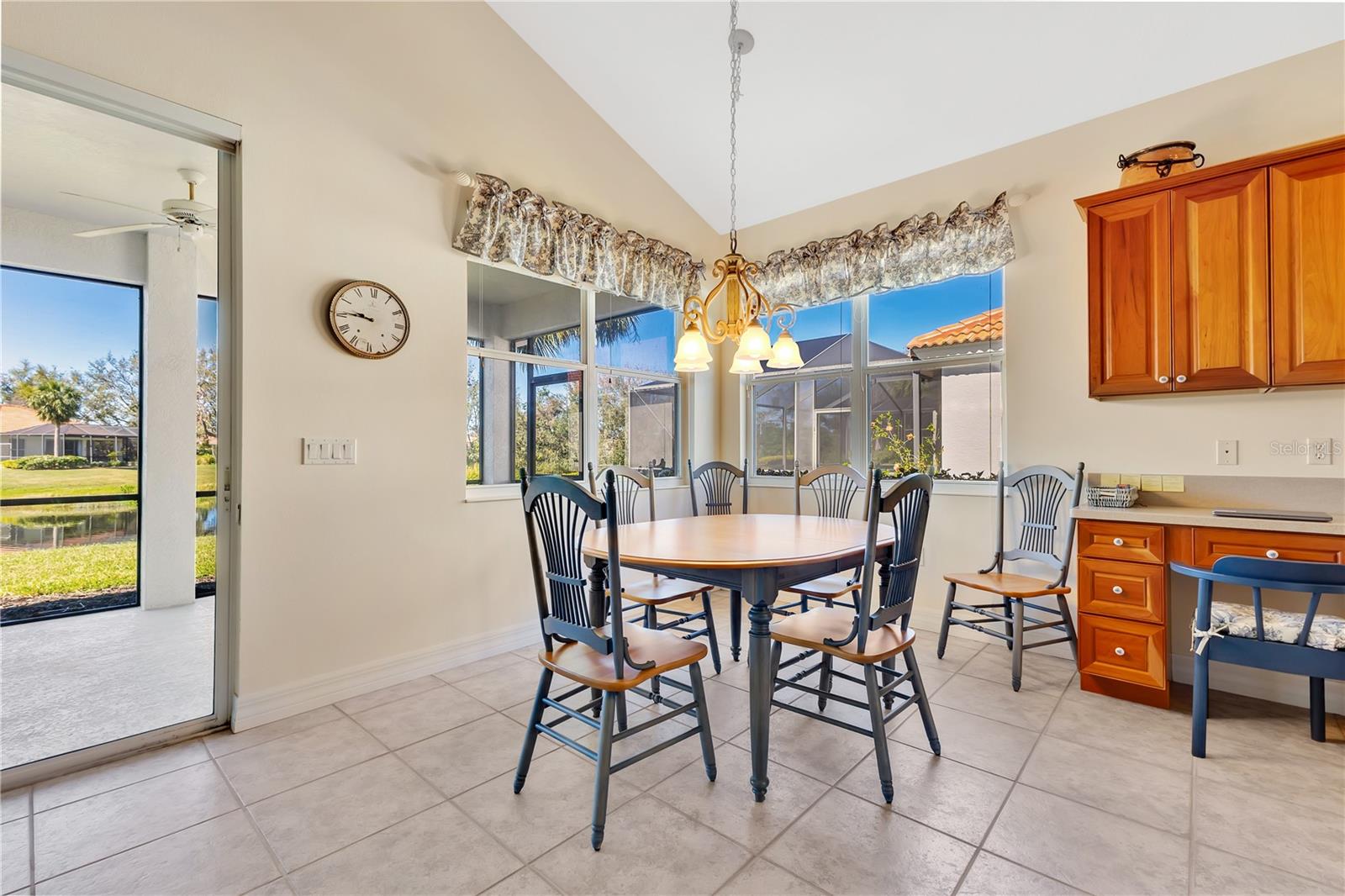 Image 8 of 46 For 730 Foggy Morn Lane