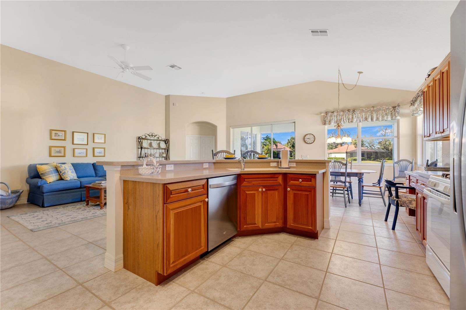 Image 9 of 46 For 730 Foggy Morn Lane