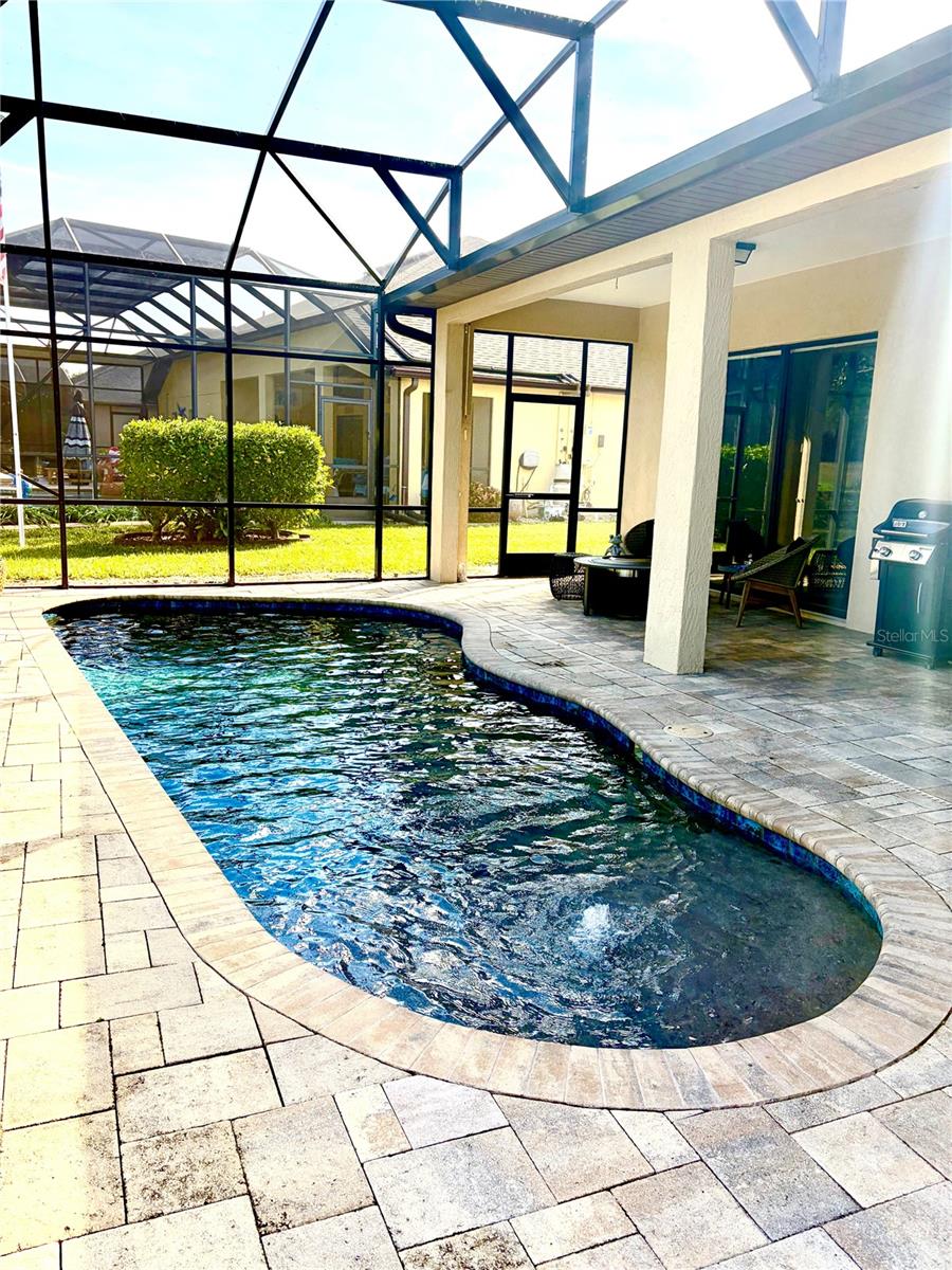 Image 10 of 40 For 388 Hammock Oak Circle