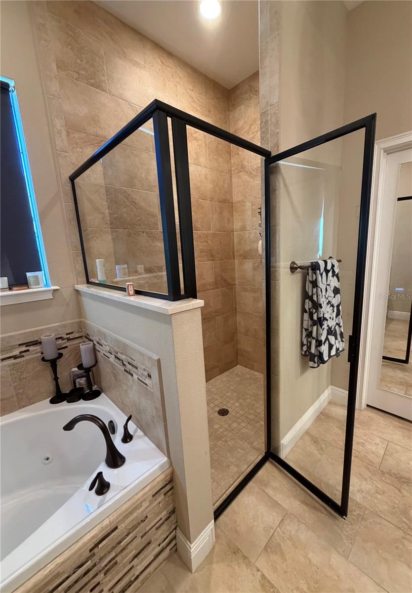 Image 21 of 40 For 388 Hammock Oak Circle