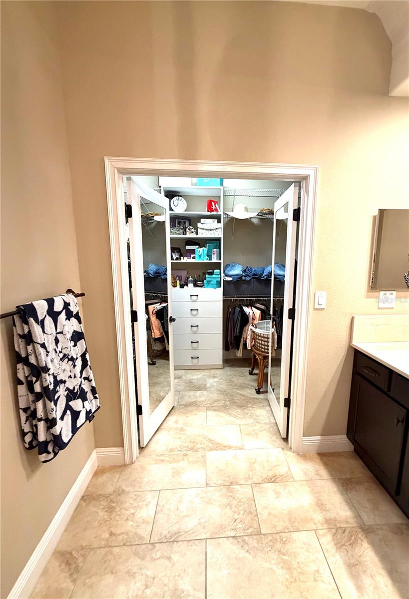 Image 24 of 40 For 388 Hammock Oak Circle