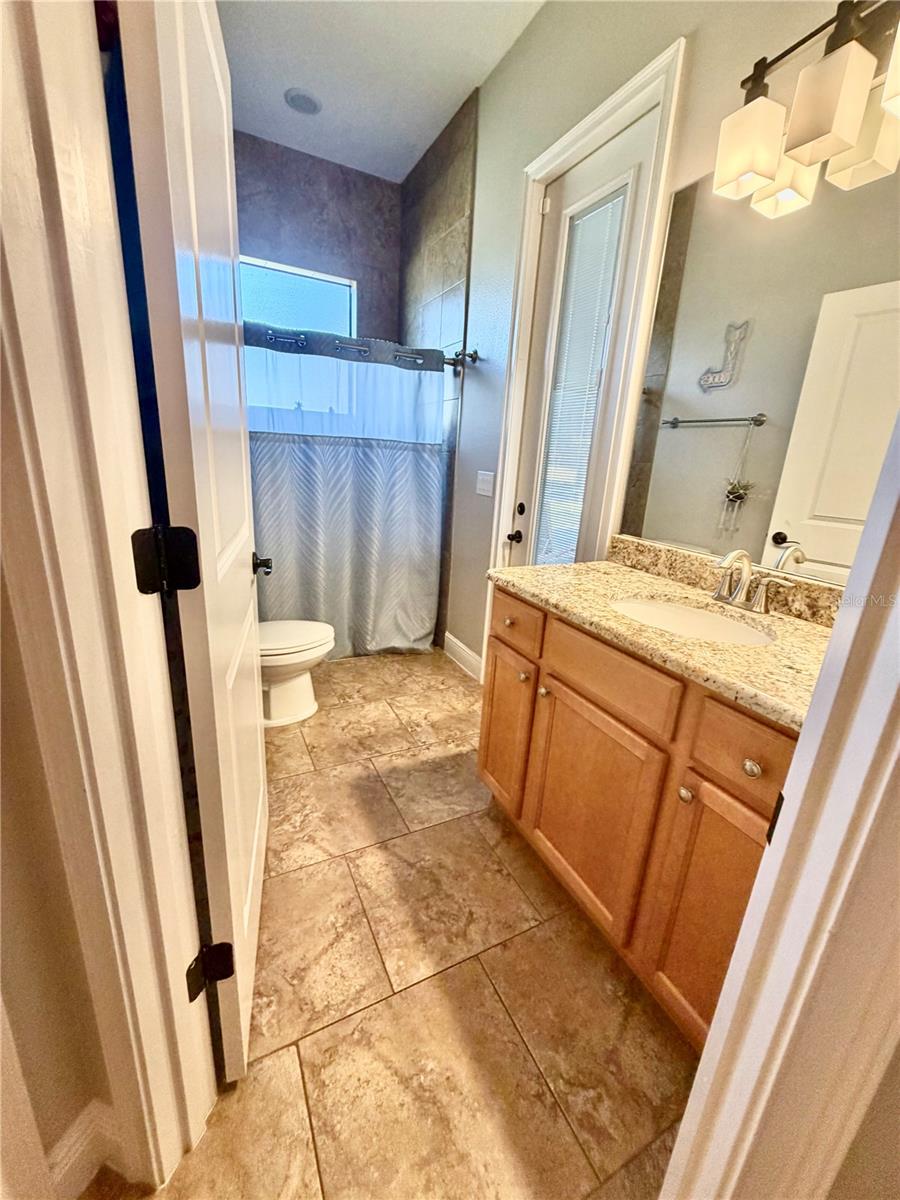 Image 31 of 40 For 388 Hammock Oak Circle