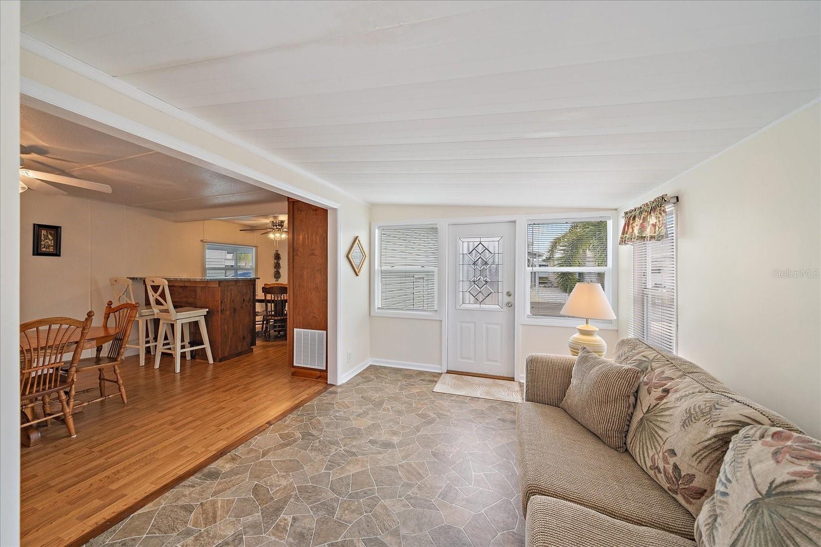 Image 15 of 32 For 191 Bimini Drive