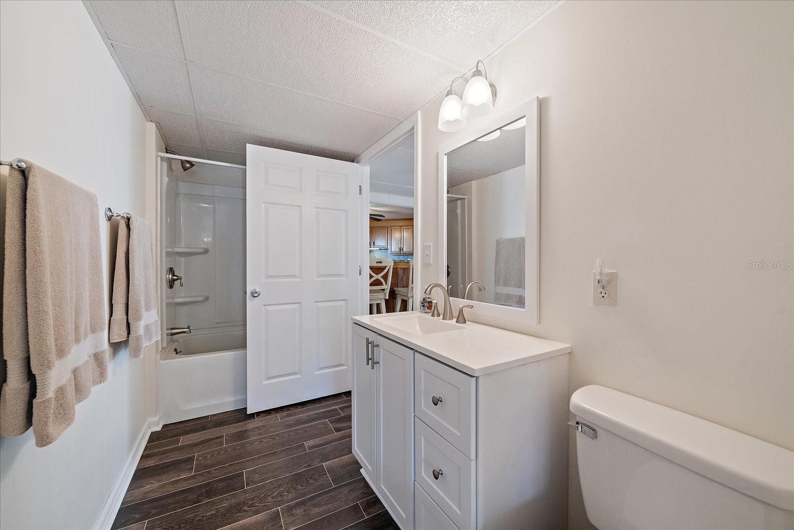 Image 21 of 32 For 191 Bimini Drive